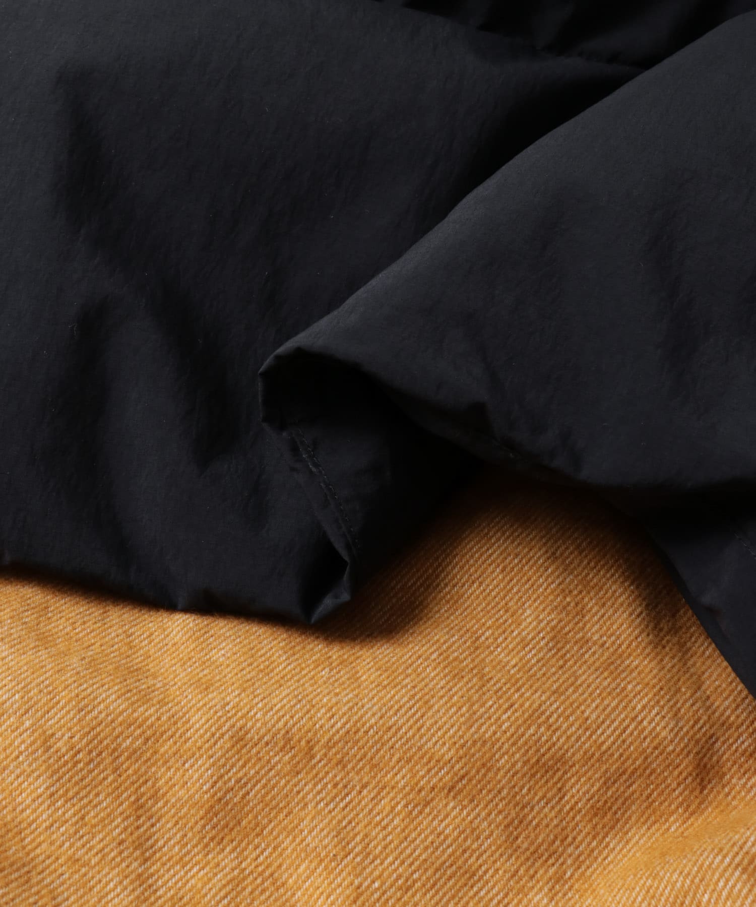 Abode of Snow　MILAVEST-BK BLACK 1