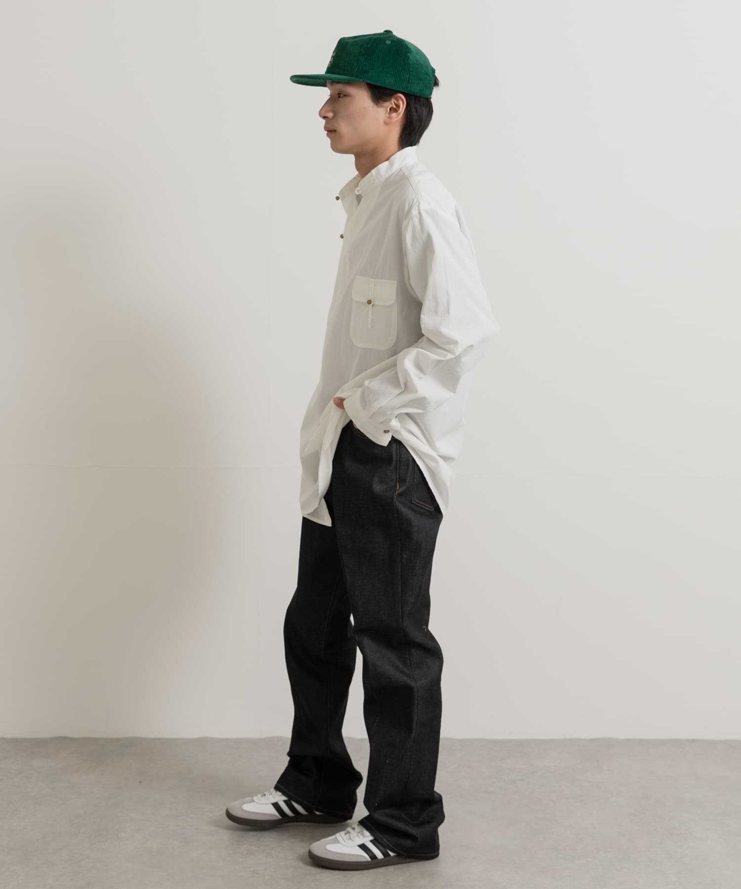 01White