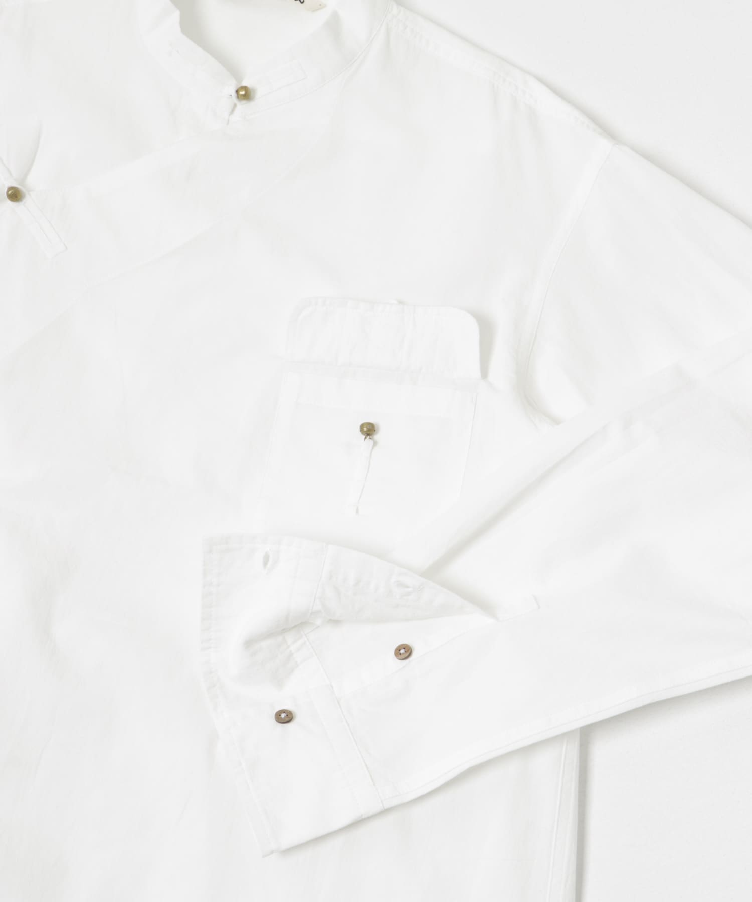 01White