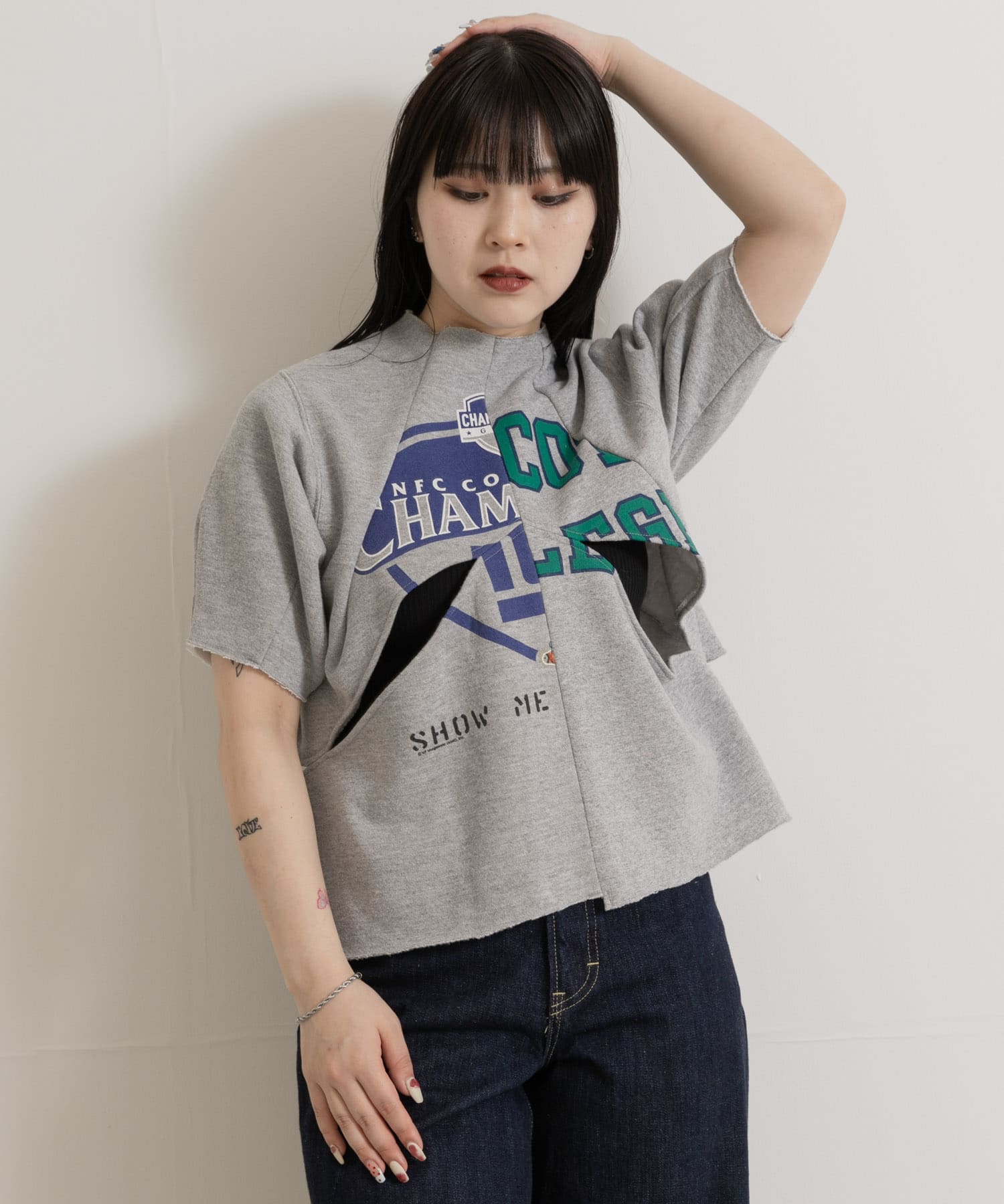 77circa　v-shape cutback sweat top