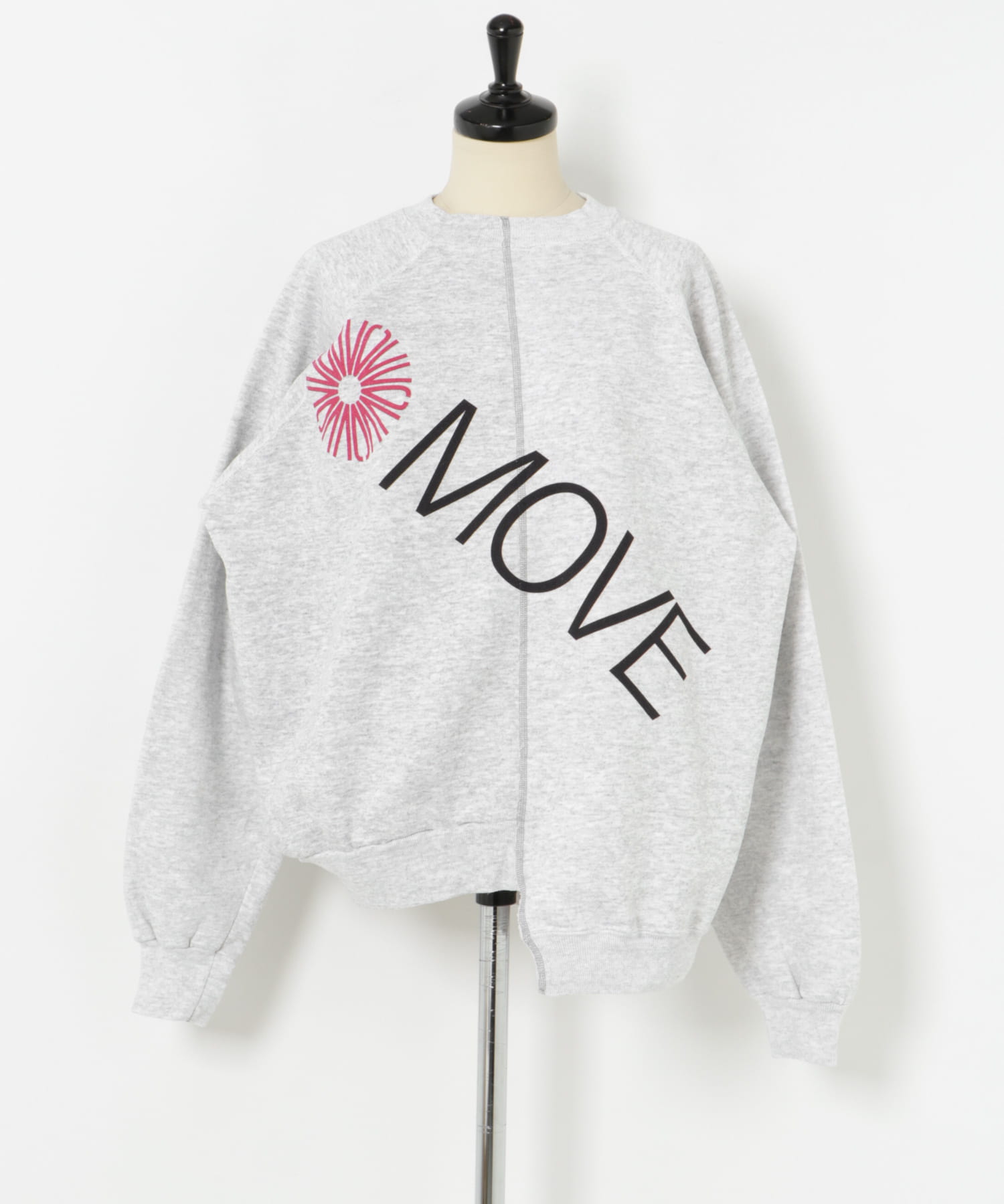 77circa　make MOVE print sweat top