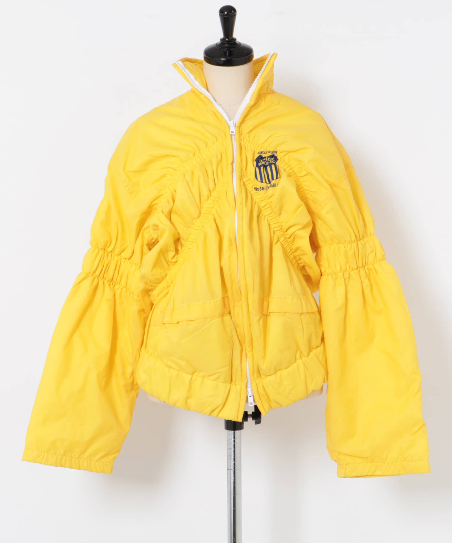 77circa　shirring coach jacket
