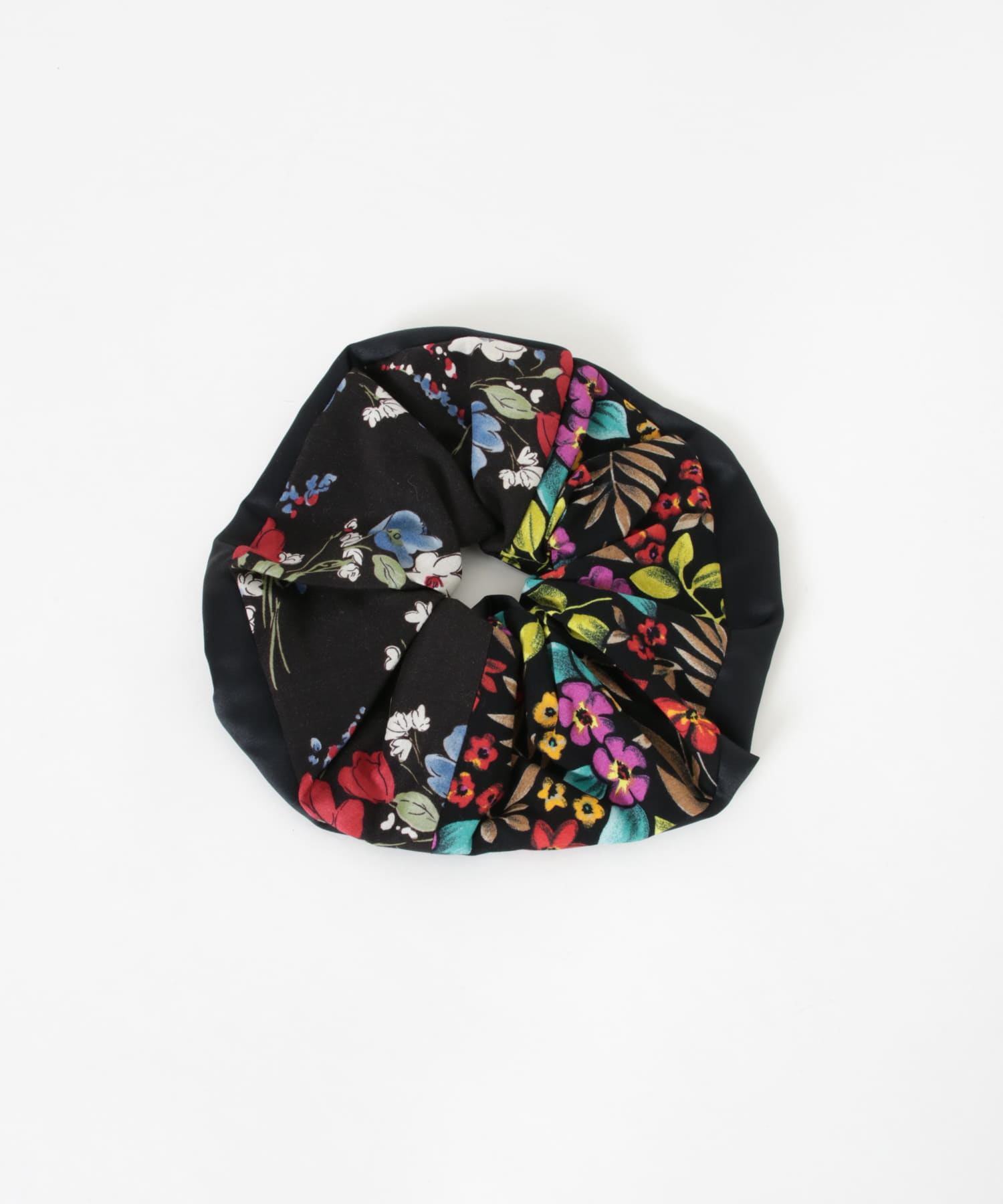77circa　make flower big scrunchie