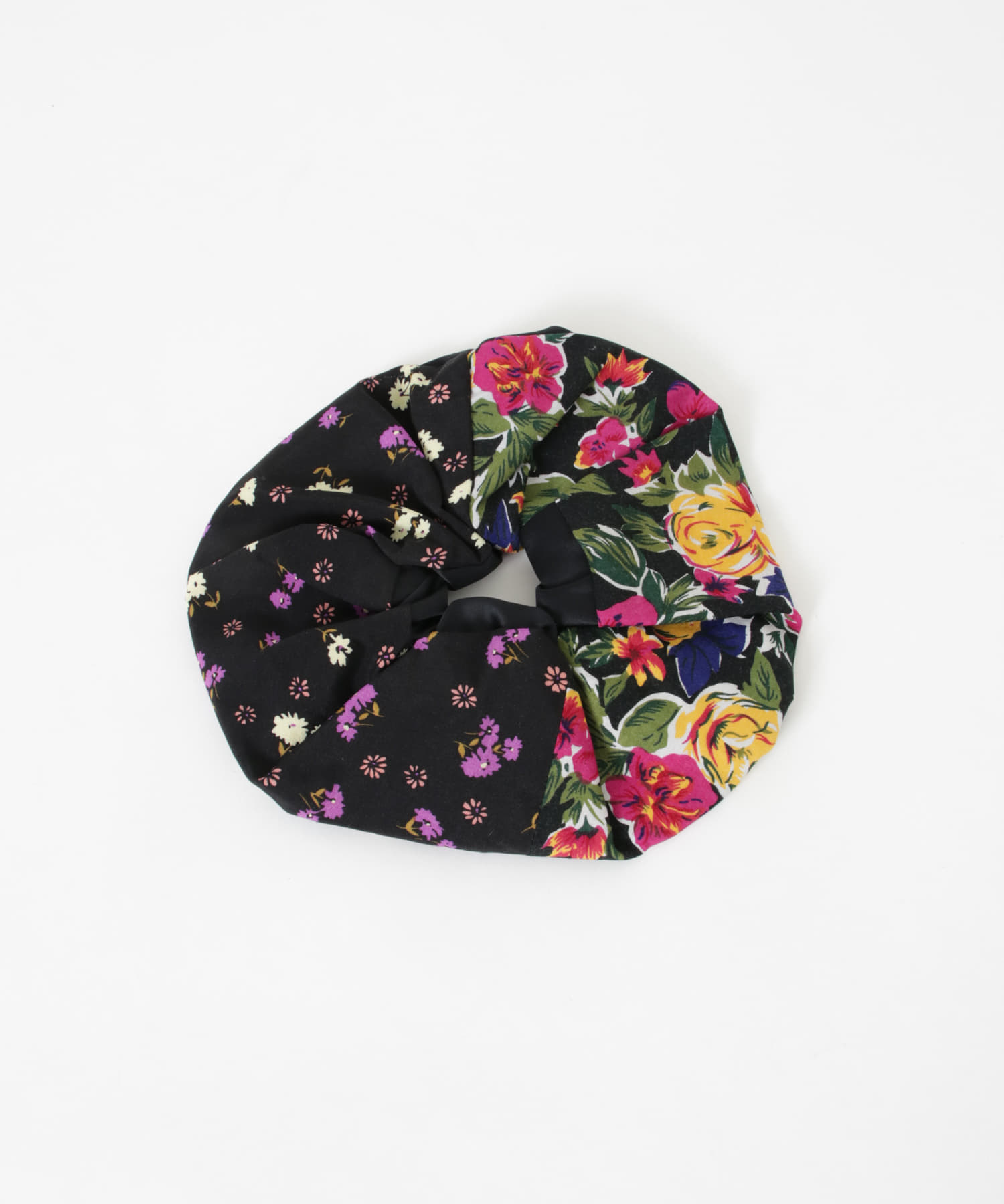 77circa　make flower big scrunchie assort4 one