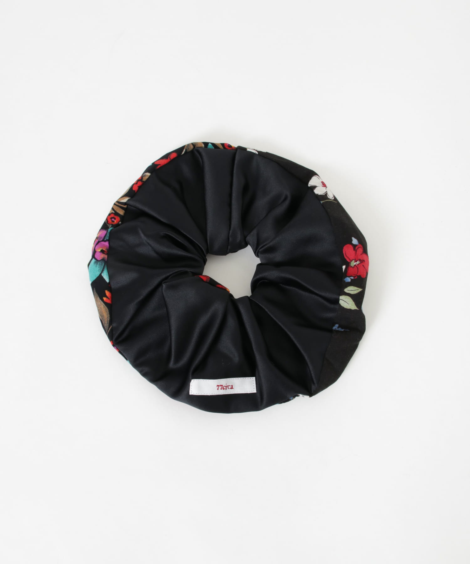 77circa　make flower big scrunchie assort5 one