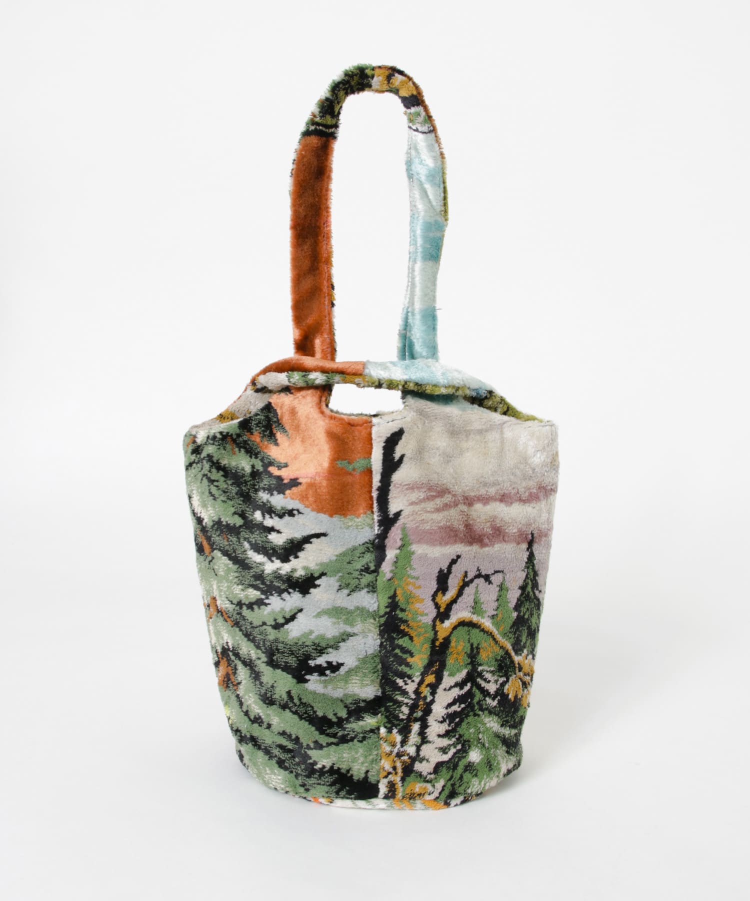 77circa　one handle bucket bag tap2 one