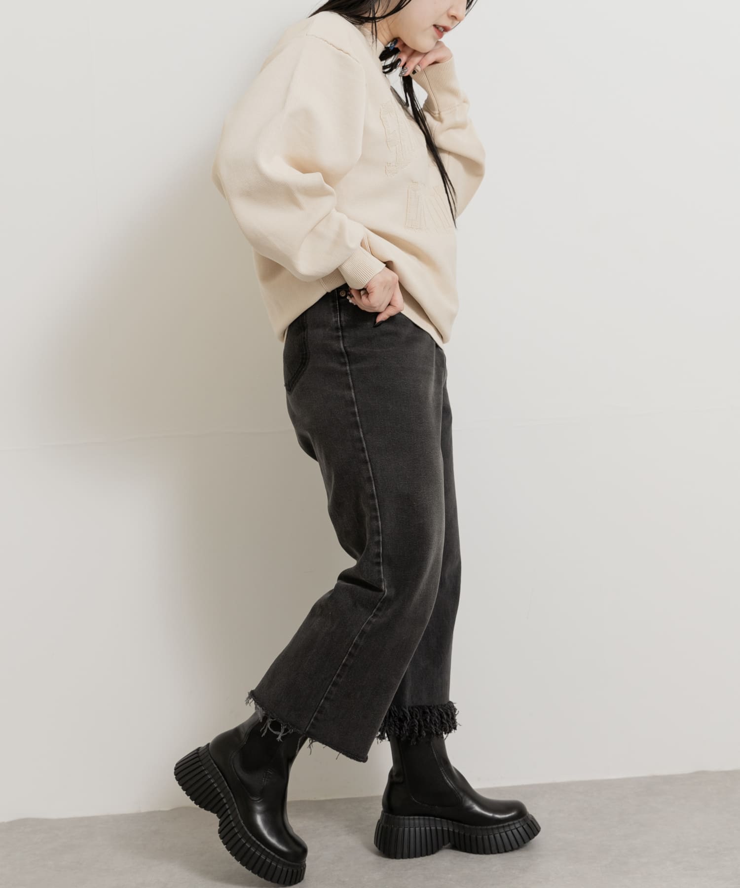 身長：156cm サイズ：26