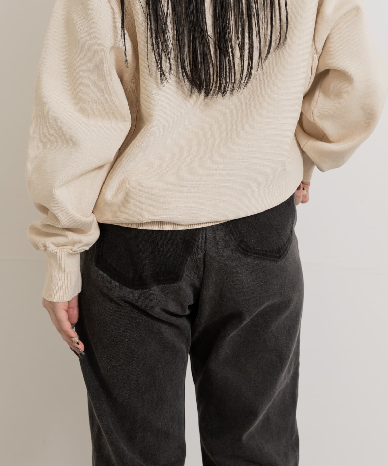 身長：156cm サイズ：26