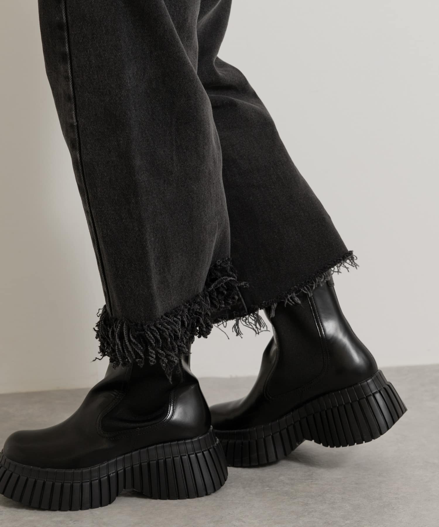 black4