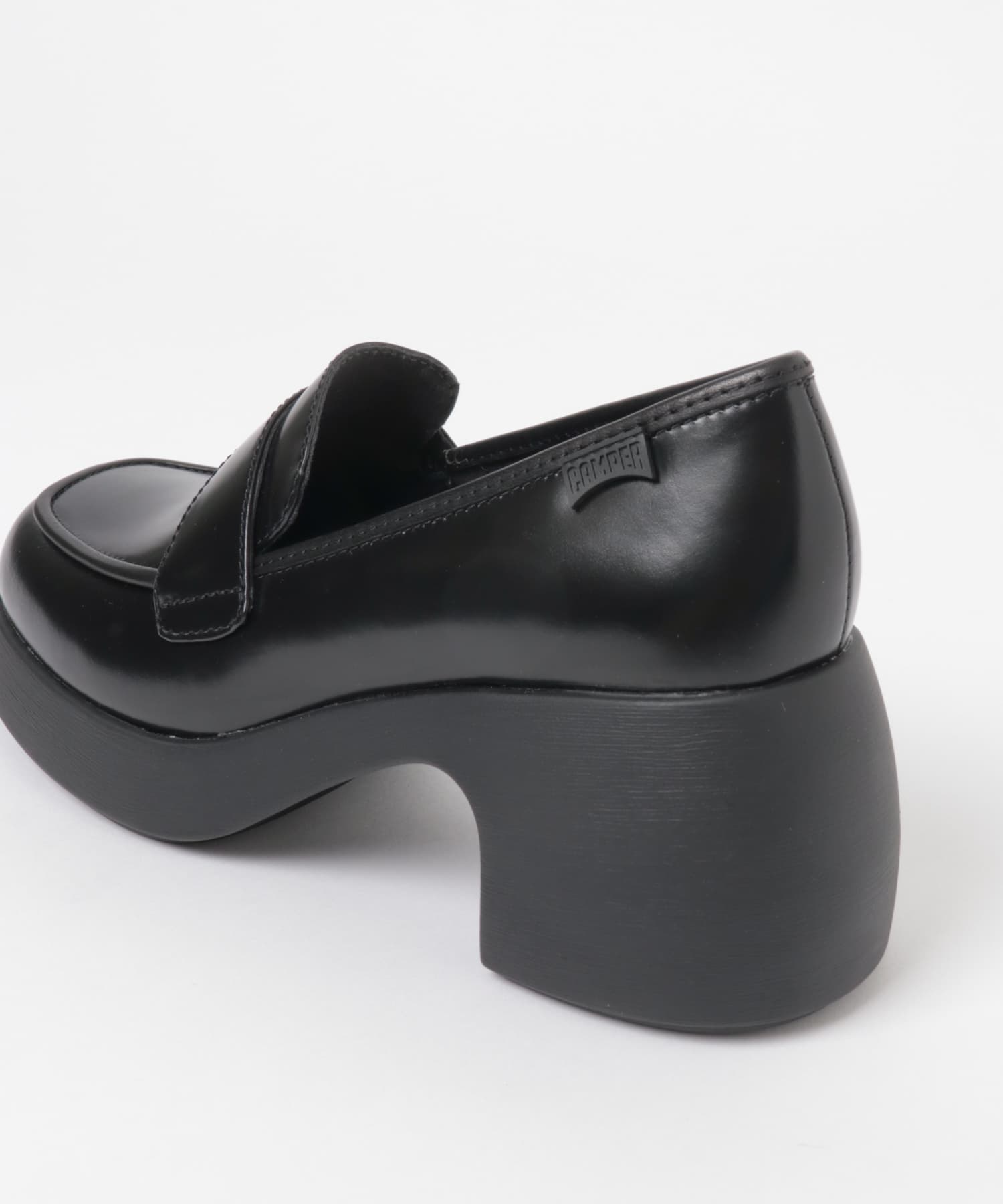 10.BLACK