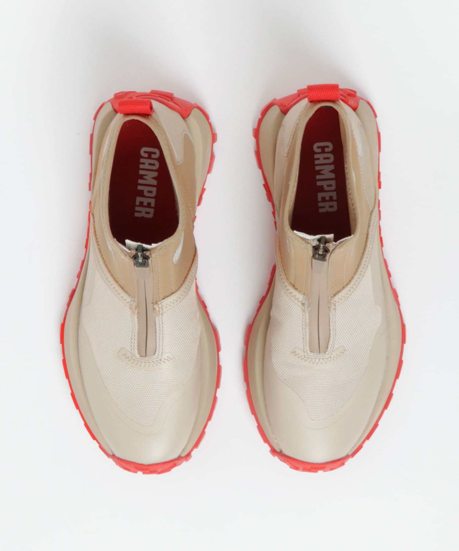 1.BEIGE
