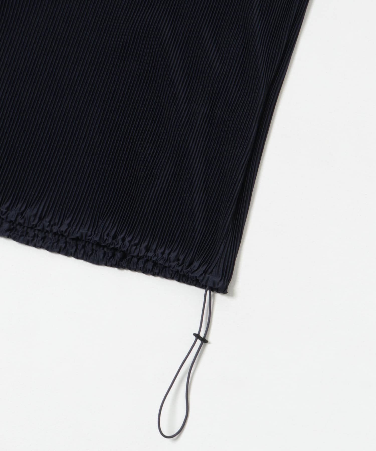 Jens　UNDER HALTER PULLOVER-ONE COLOR NAVY FREE