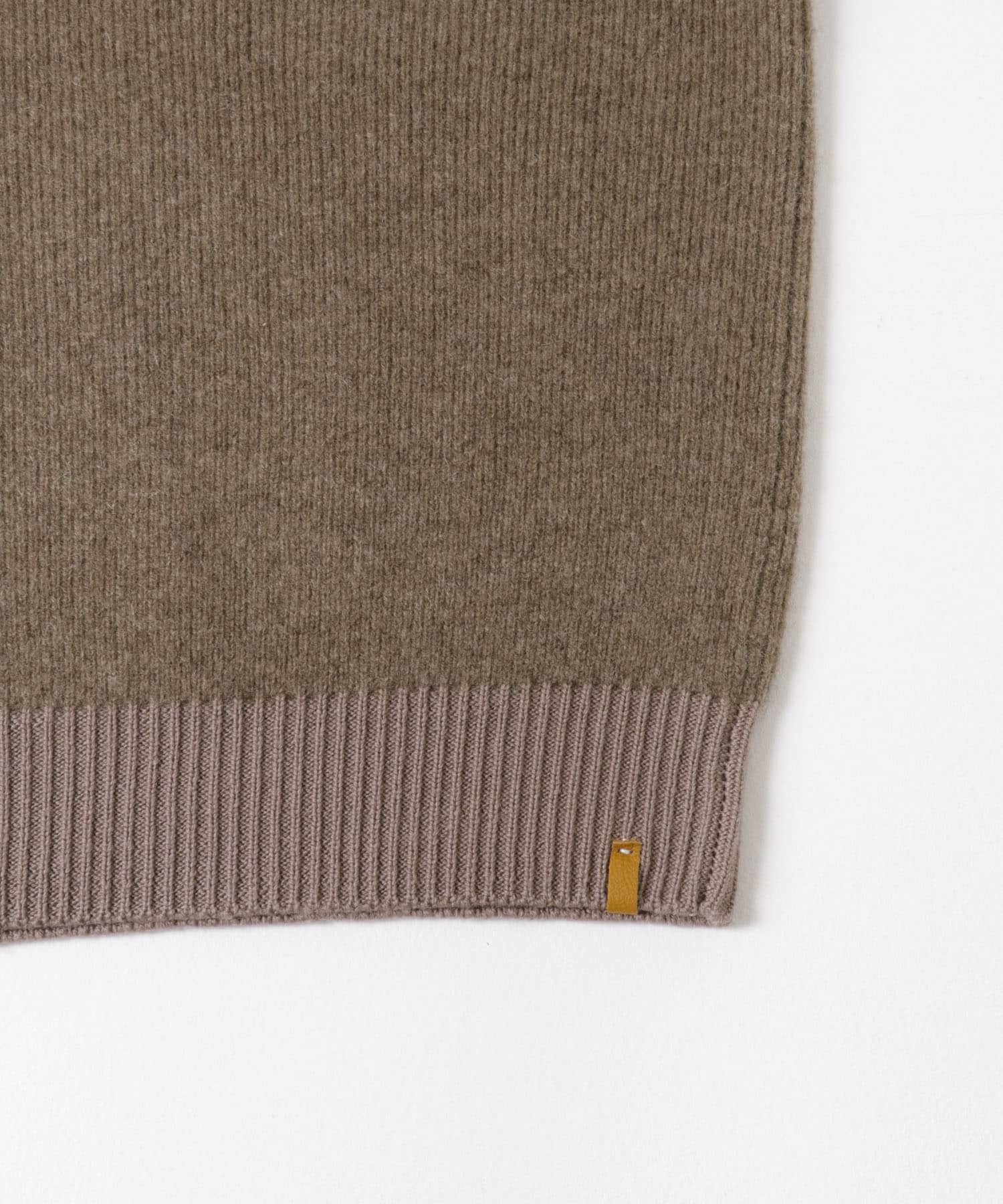 FFM　YAK PULL OVER CREW MOCHA 1