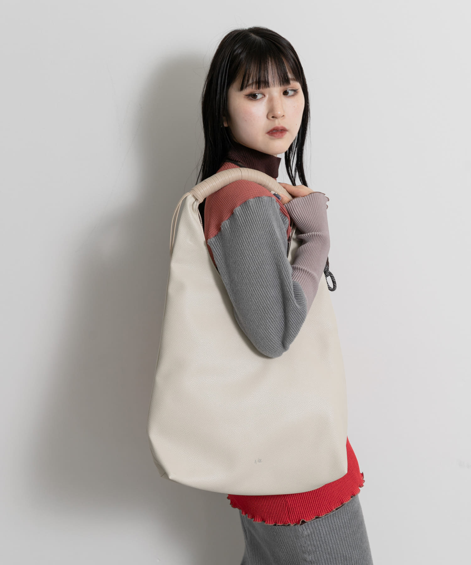 F/CE.　TECH LEATHER WRAPPING TOTE Ivory FREE