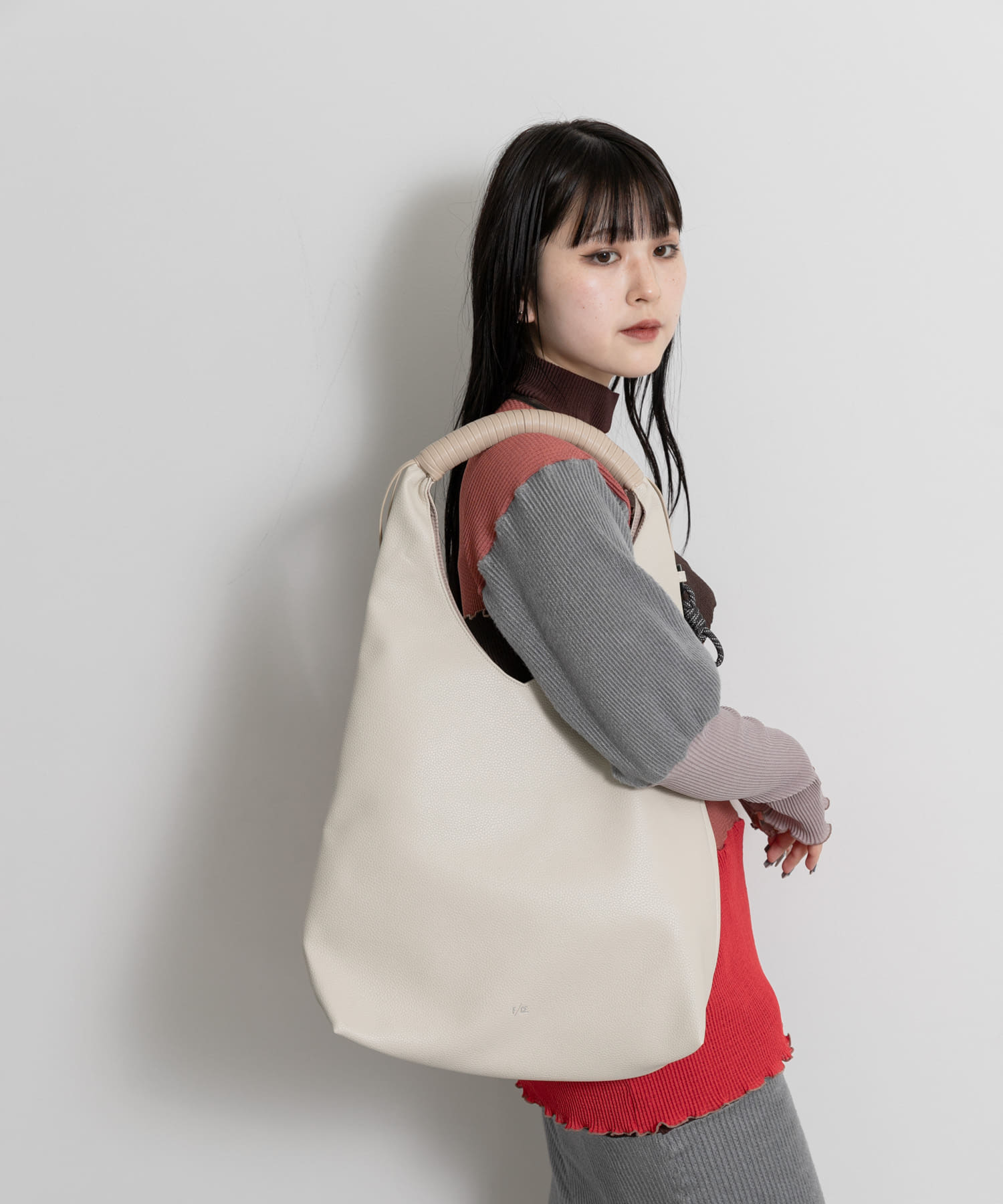 F/CE.　TECH LEATHER WRAPPING TOTE Ivory FREE