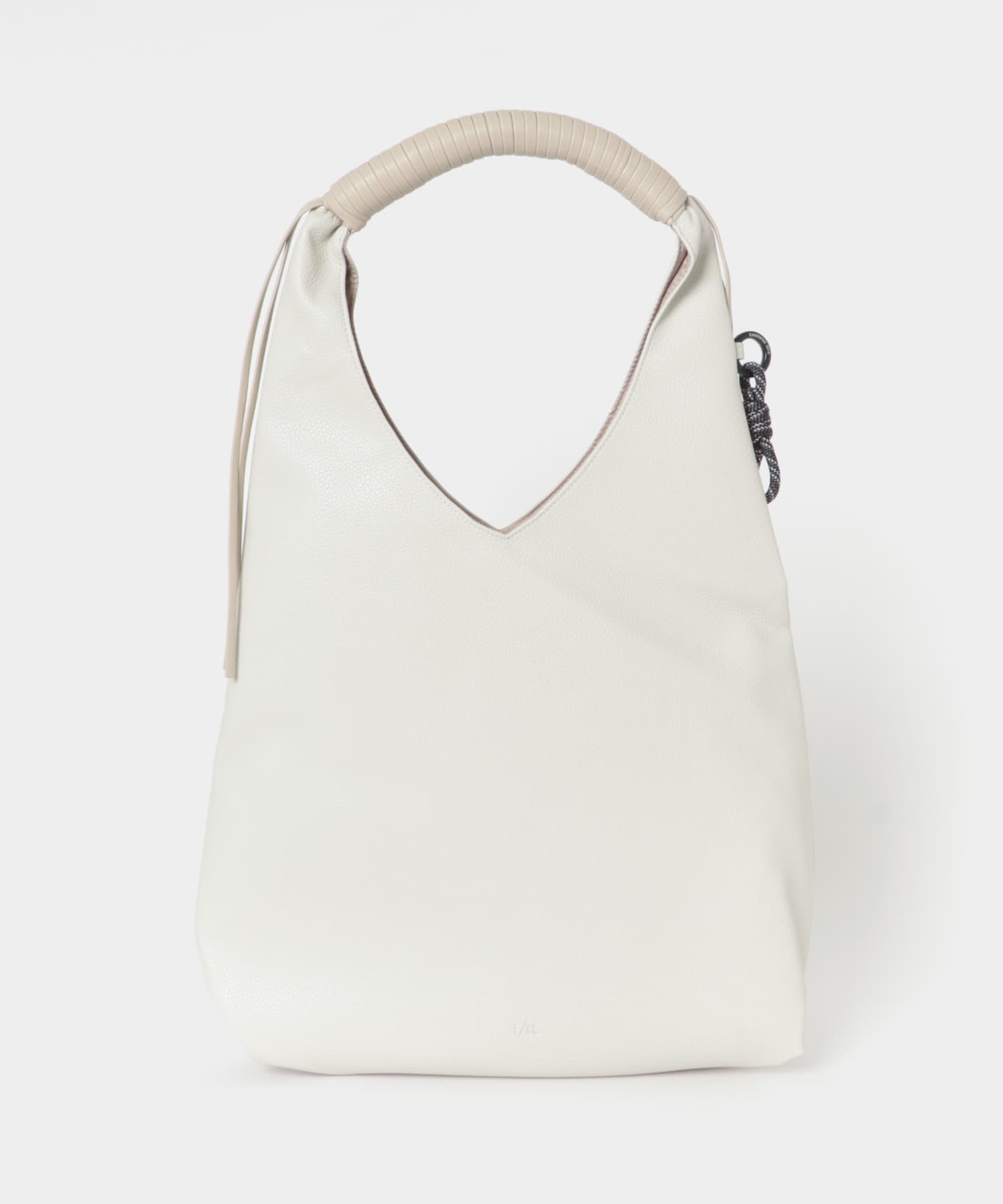 F/CE.　TECH LEATHER WRAPPING TOTE Ivory FREE