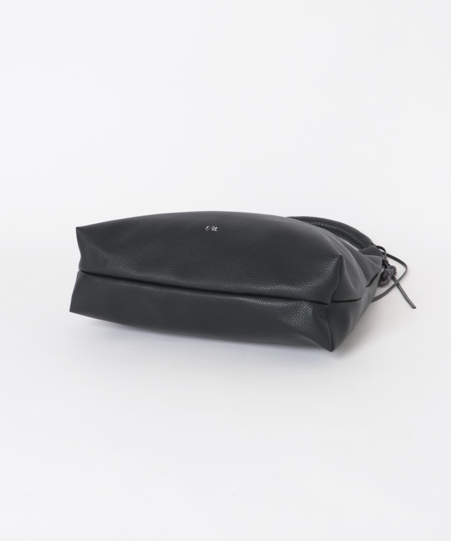 F/CE.　TECH LEATHER WRAPPING TOTE Black FREE