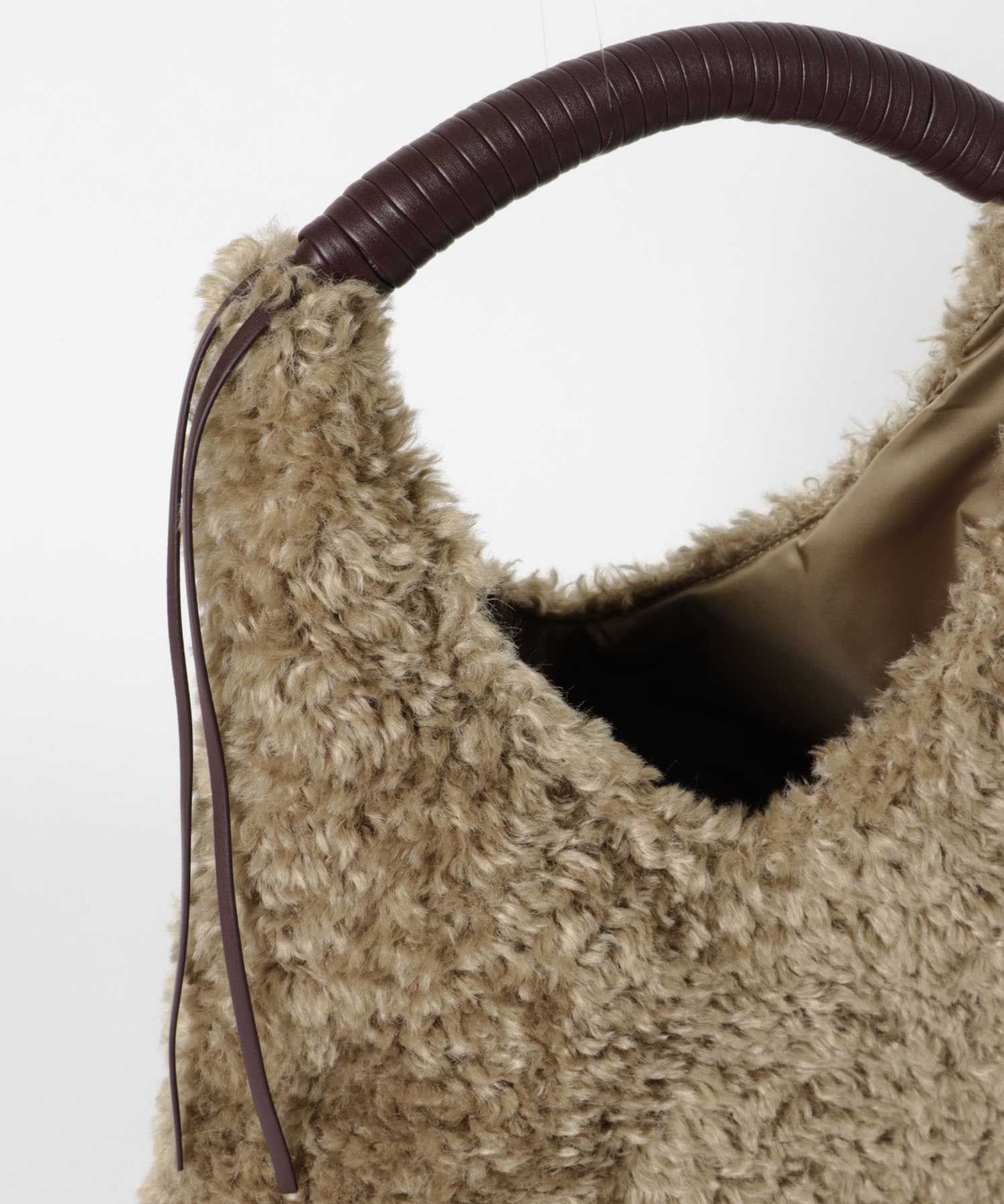 F/CE.　FUR WRAPPING HANDLE TOTE Brown FREE