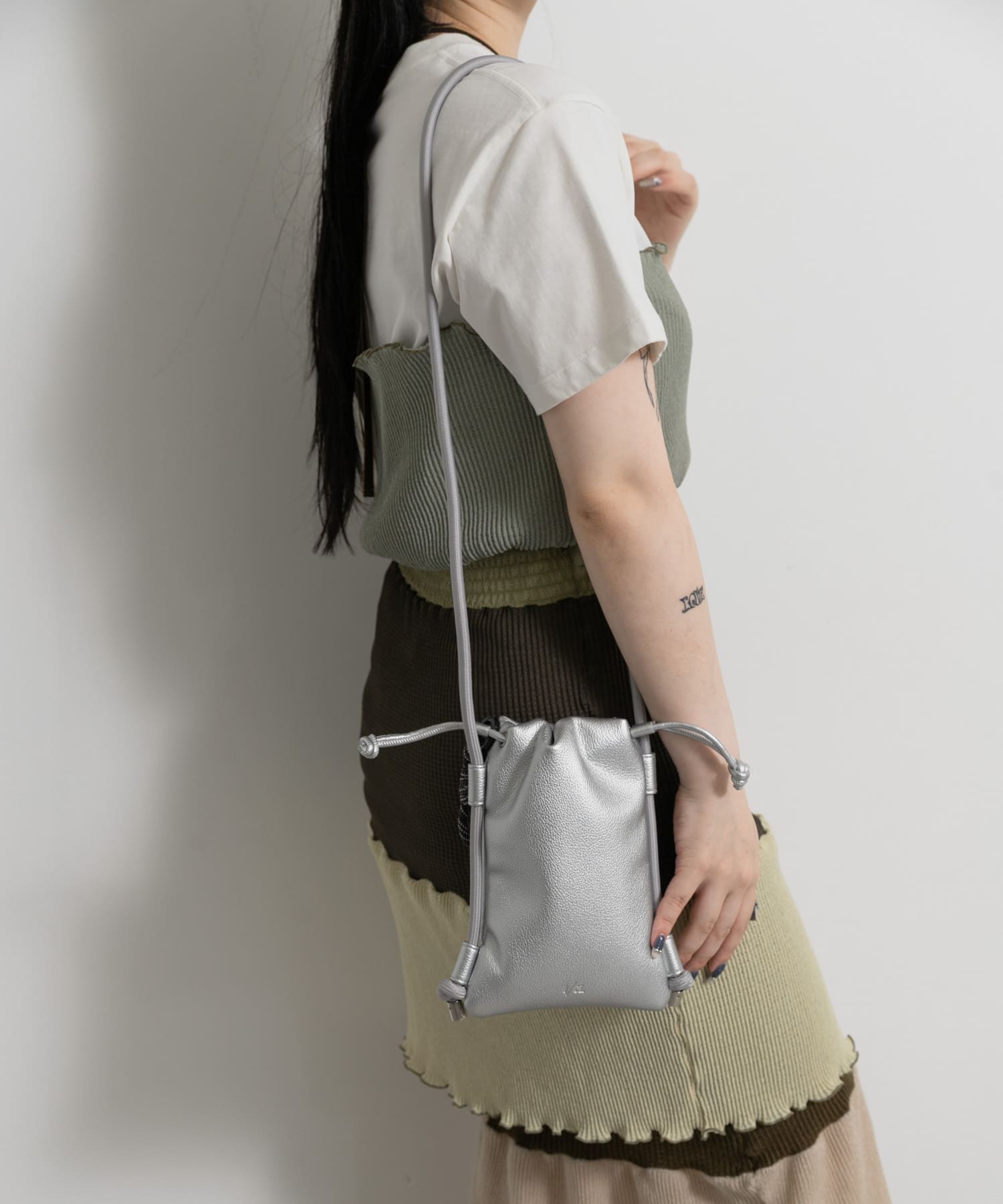 F/CE.　TECH LEATHER MAP POCHETTE Silver FREE