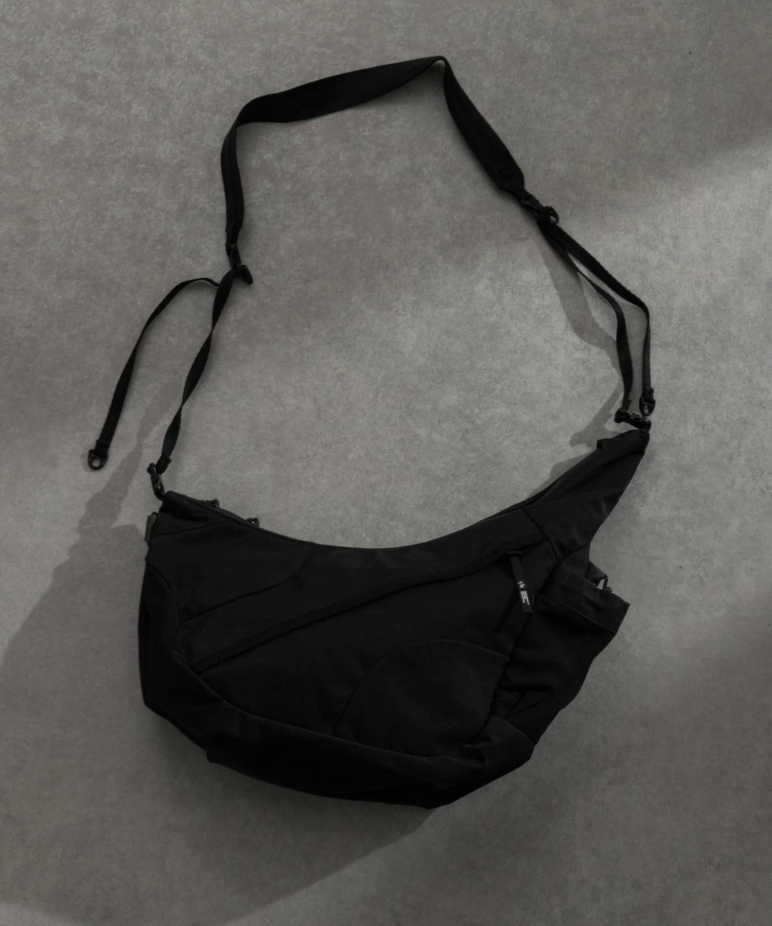 F/CE.　TEXTURED TWILL HORN MINI SHOULDER BAG