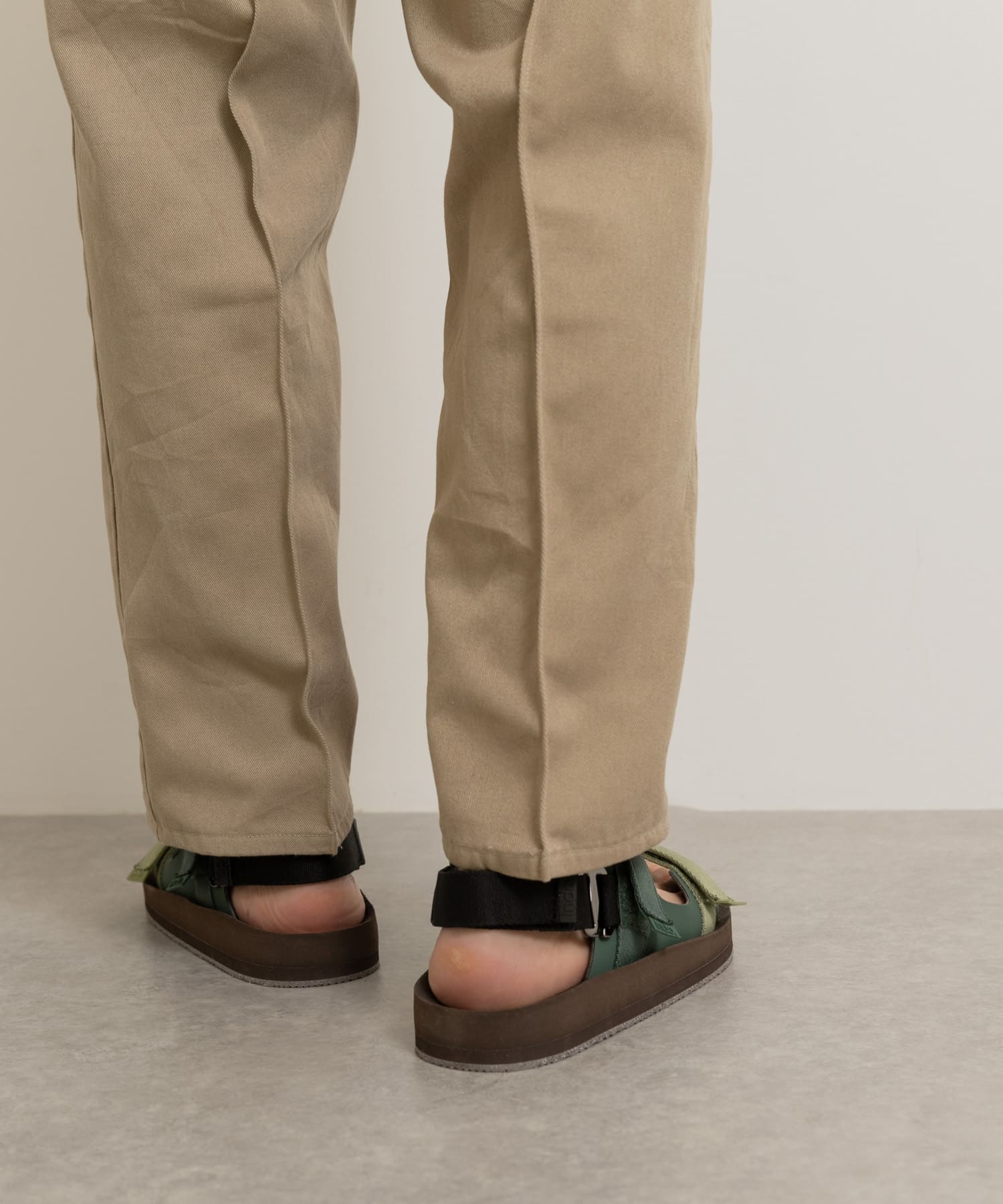 indosole　THE ADVENTURER men SOIL OLIVE 9