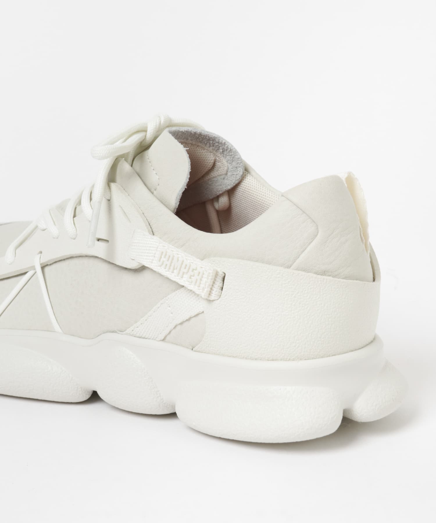 001WHITE