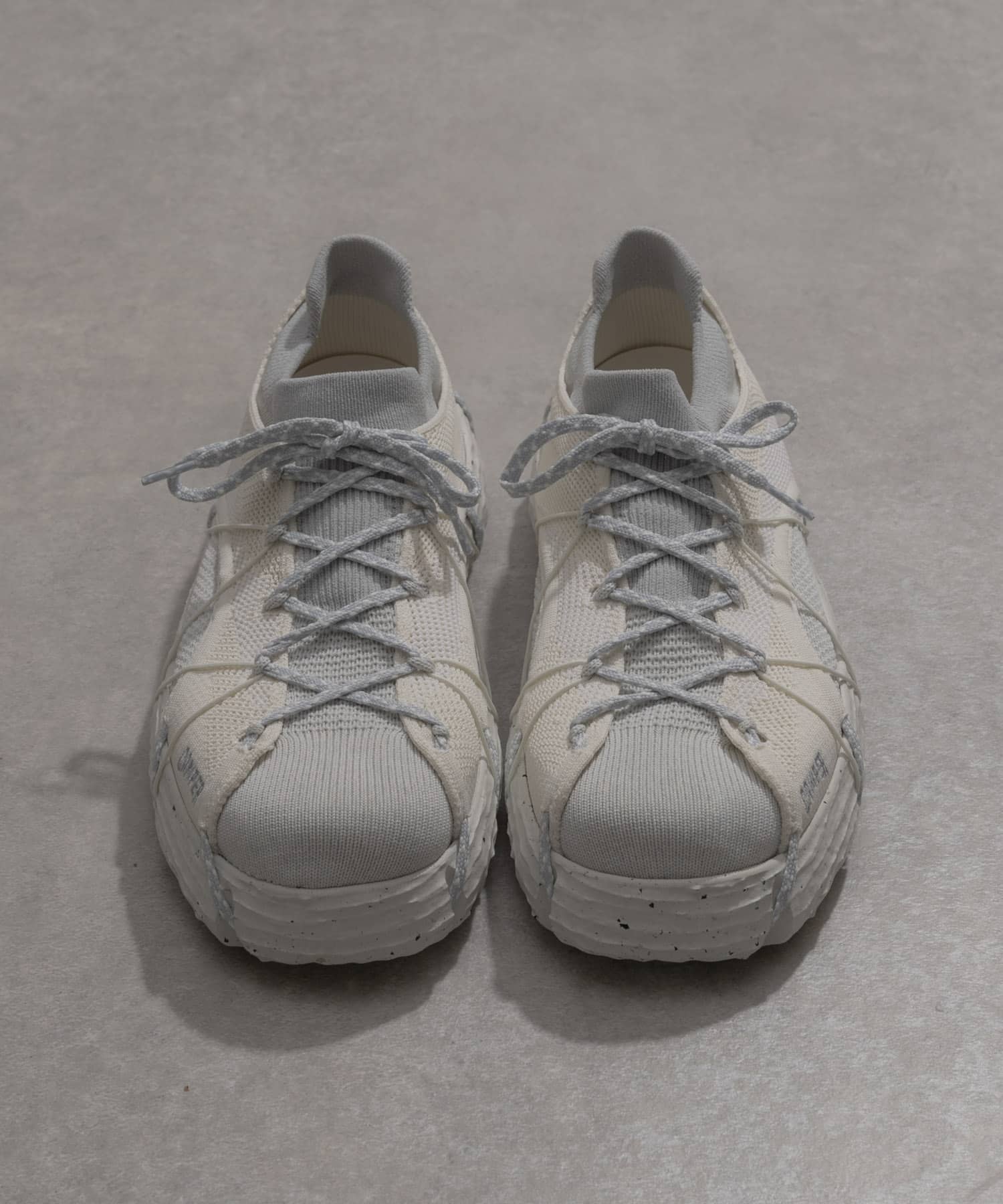 003WHITE