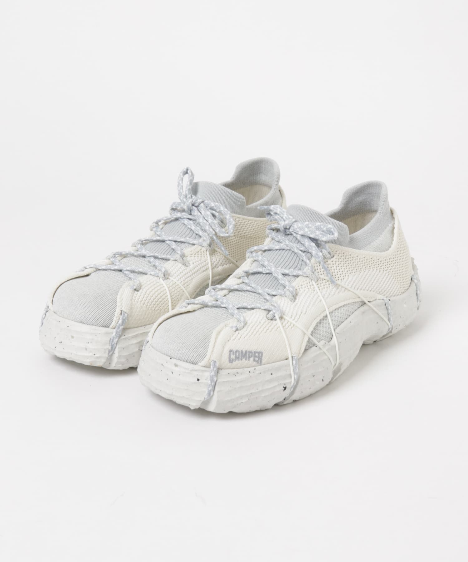 003WHITE