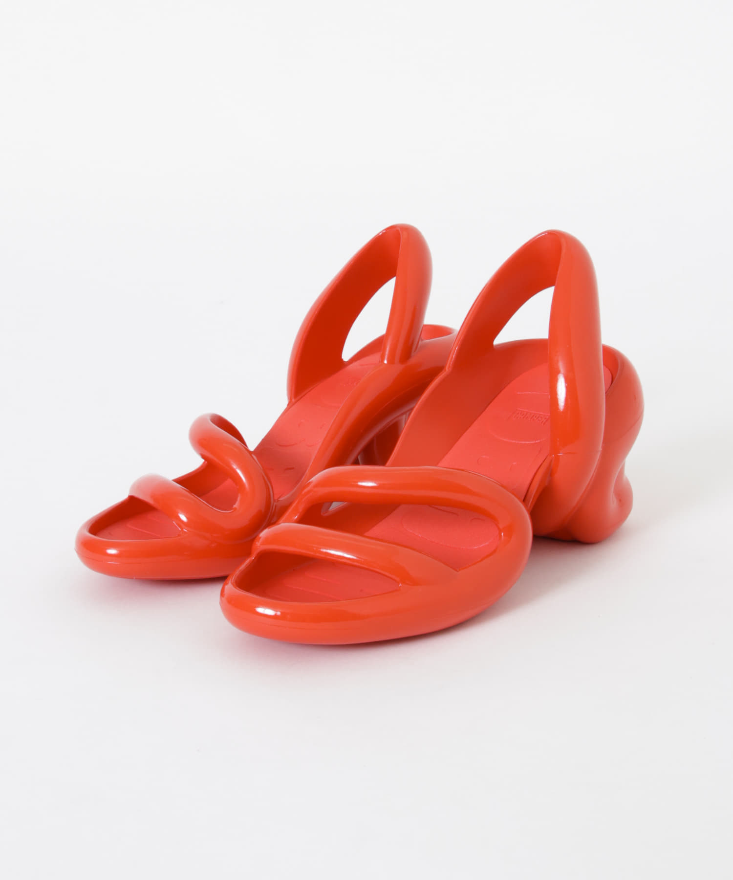 046RED