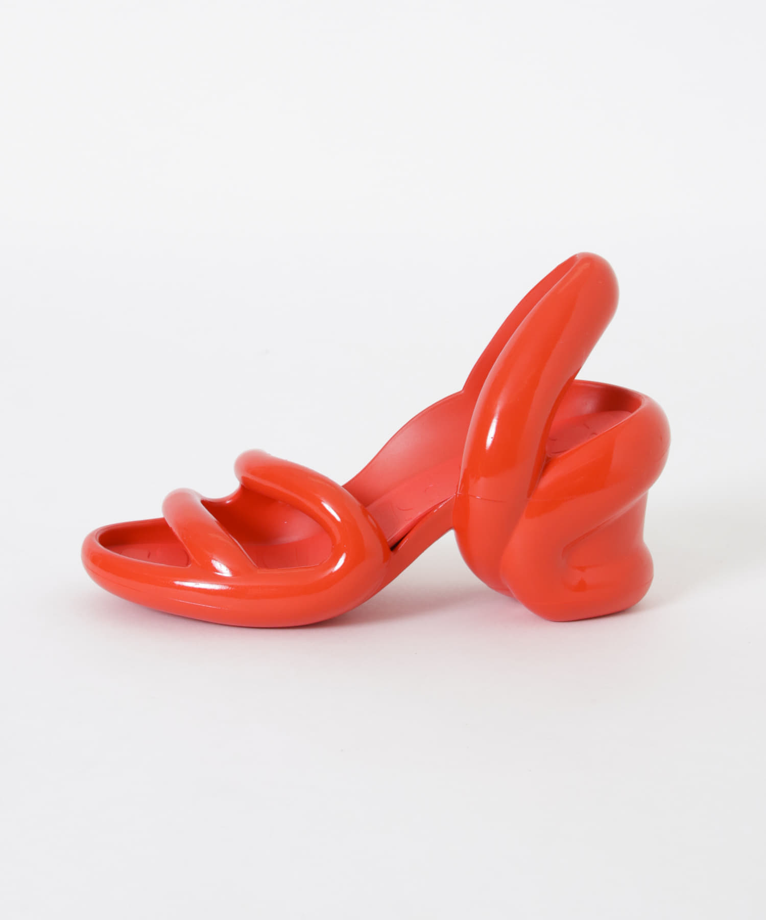046RED
