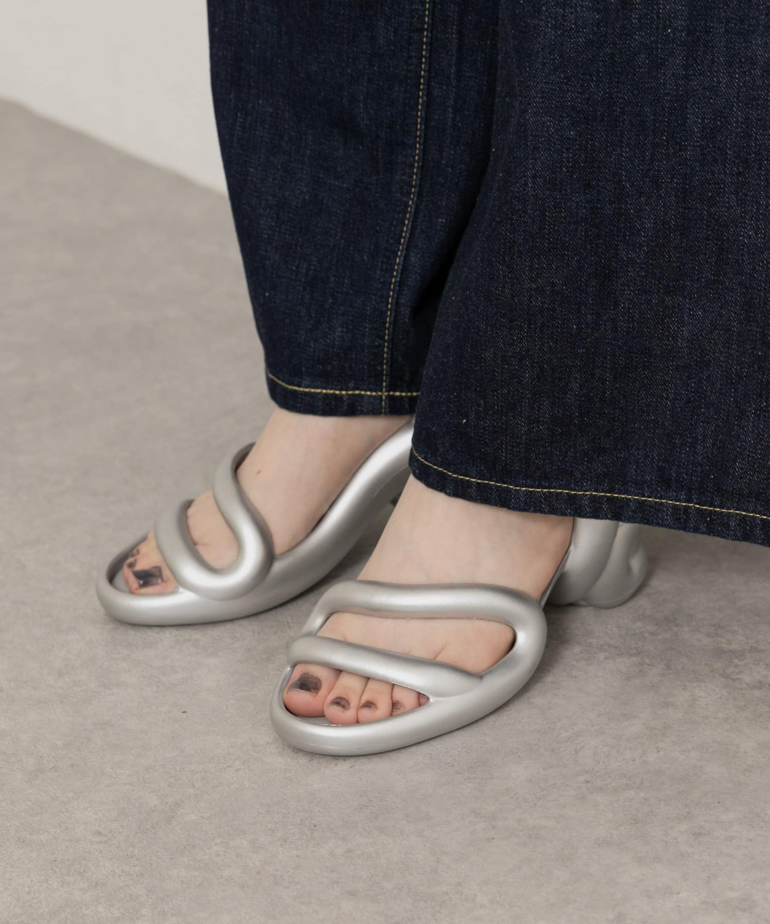 CAMPER　Kobarah Bio Metallic 045silver 37