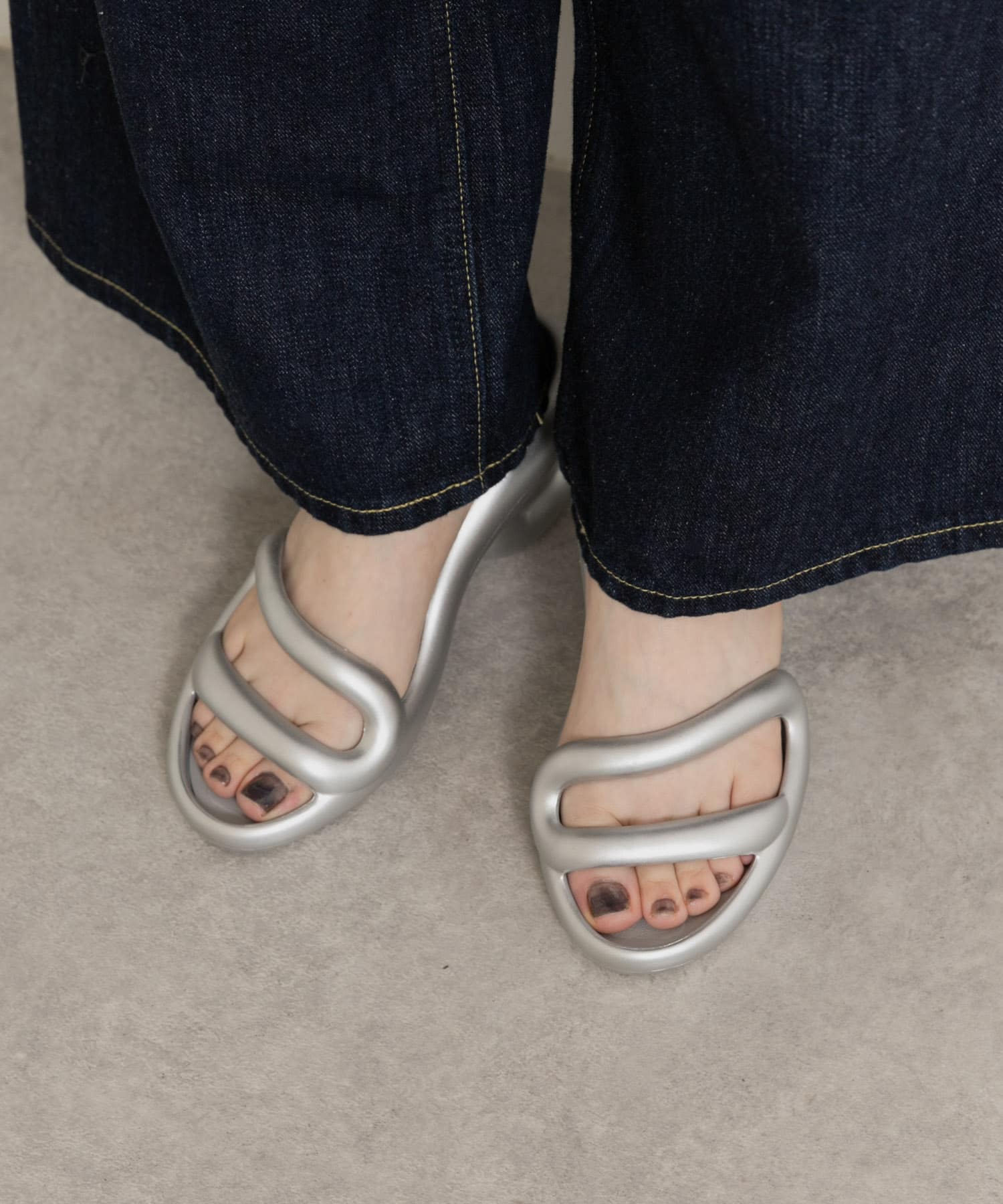 CAMPER　Kobarah Bio Metallic 045silver 37