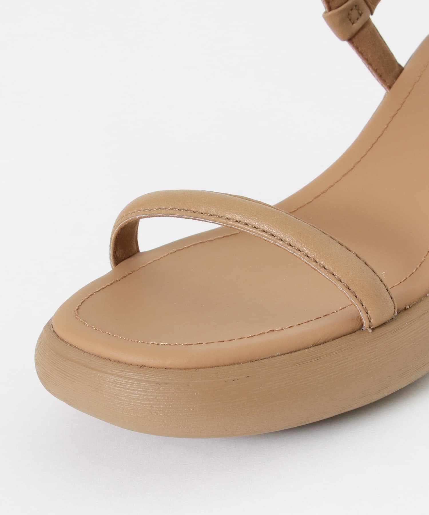 002BEIGE