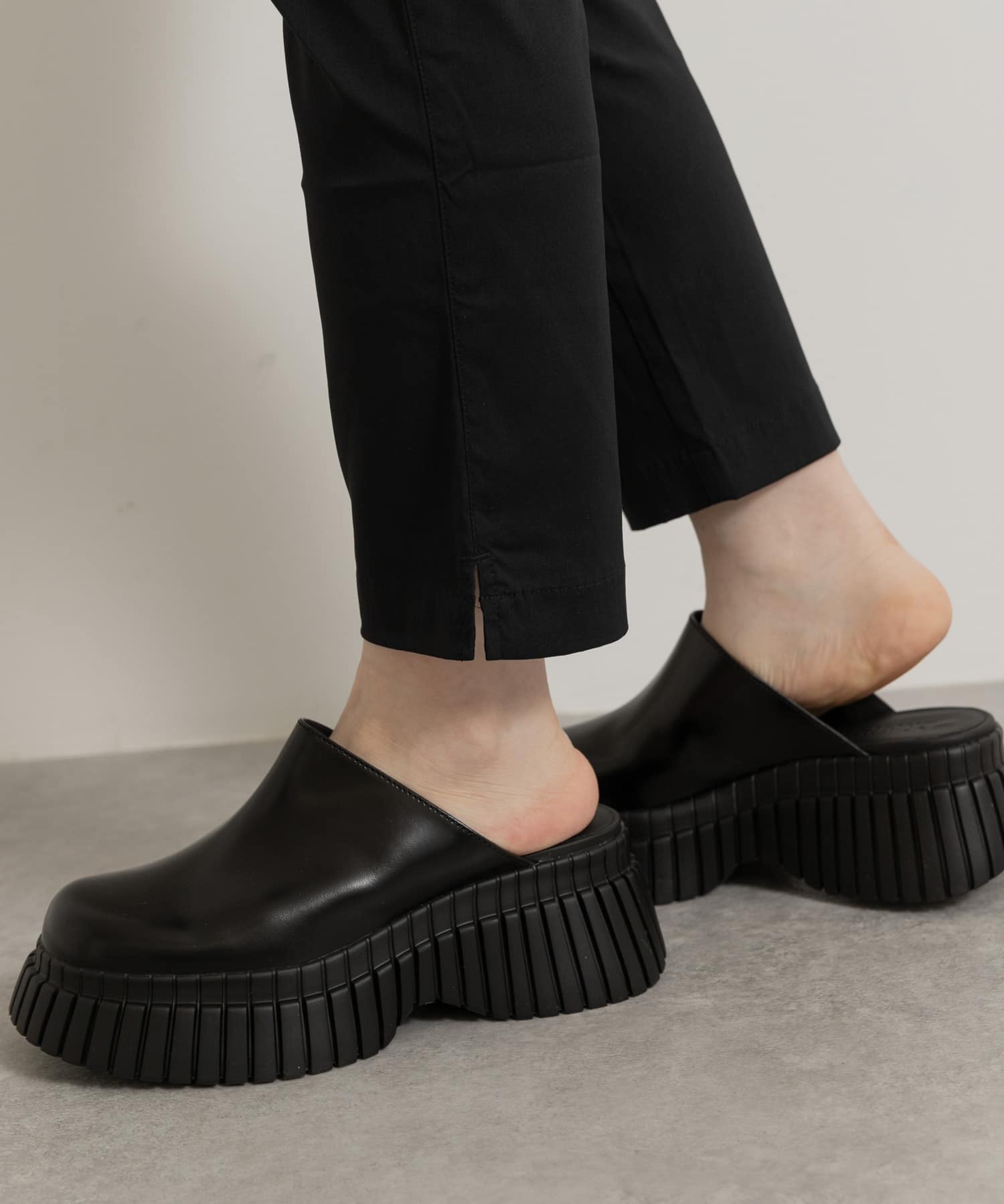 CAMPER　BCN clog WOMEN 001BLACK 37