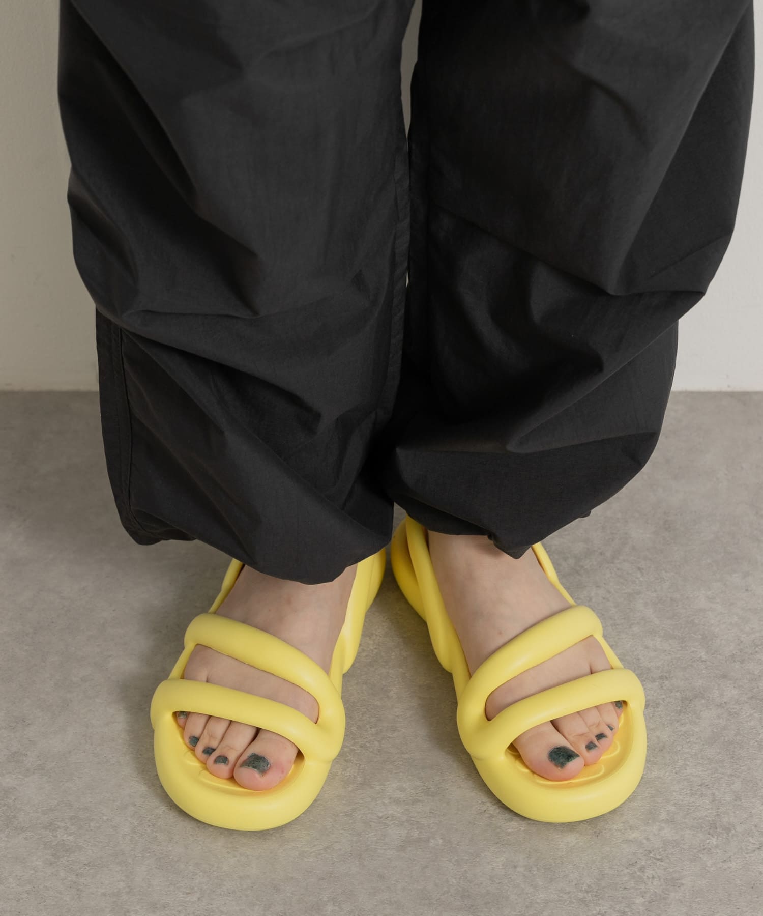 002YELLOW