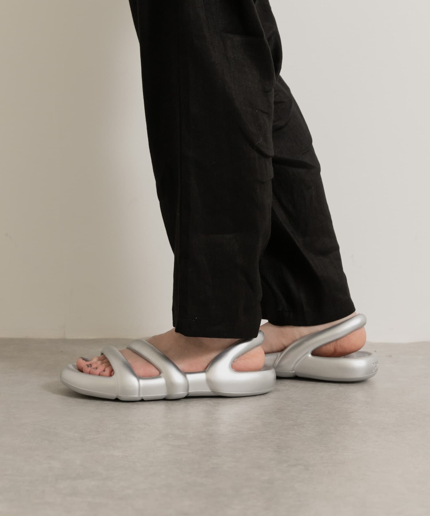 CAMPER　Kobarah Flat Bio Metallic 014SLV 37