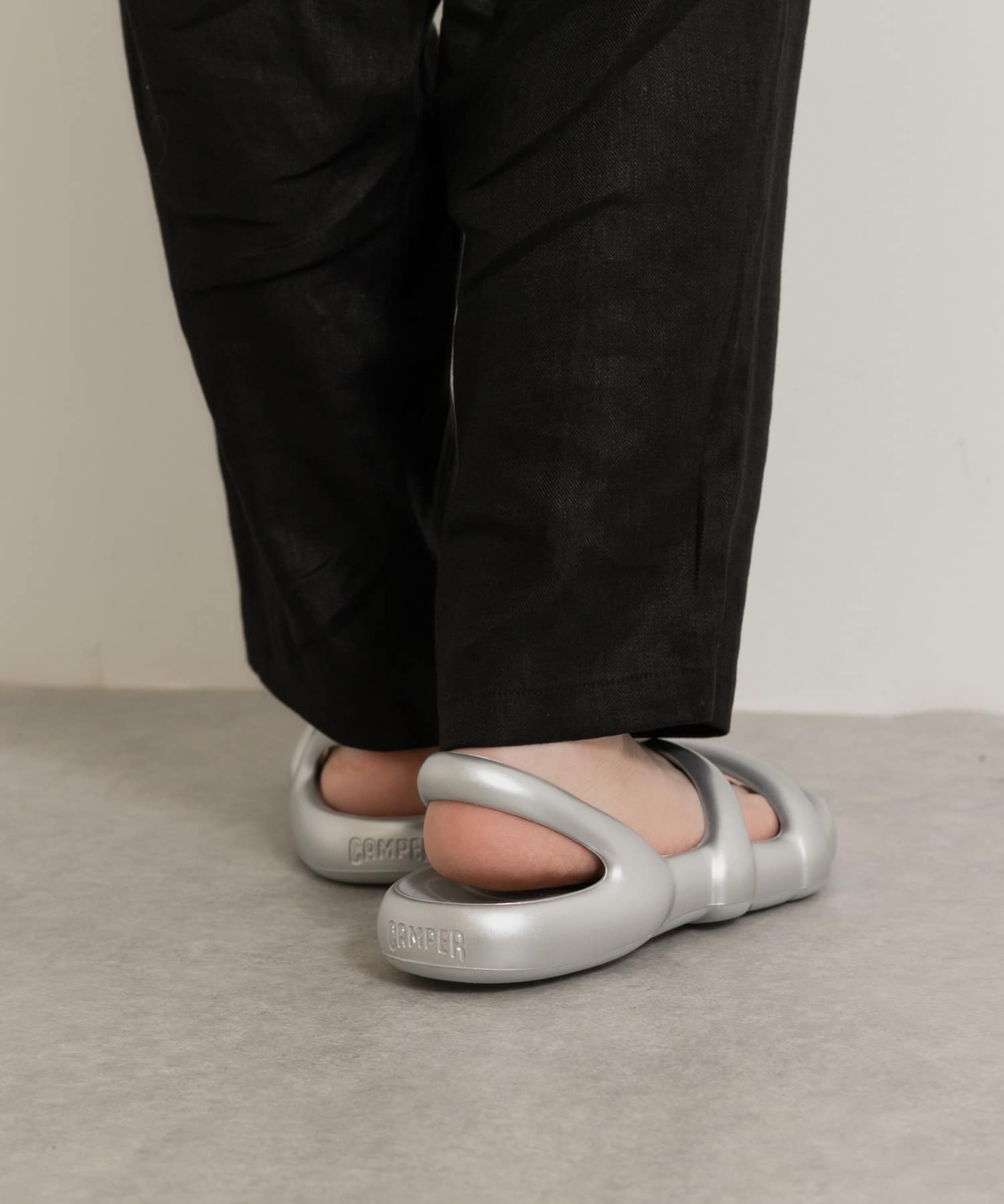 CAMPER　Kobarah Flat Bio Metallic 014SLV 37