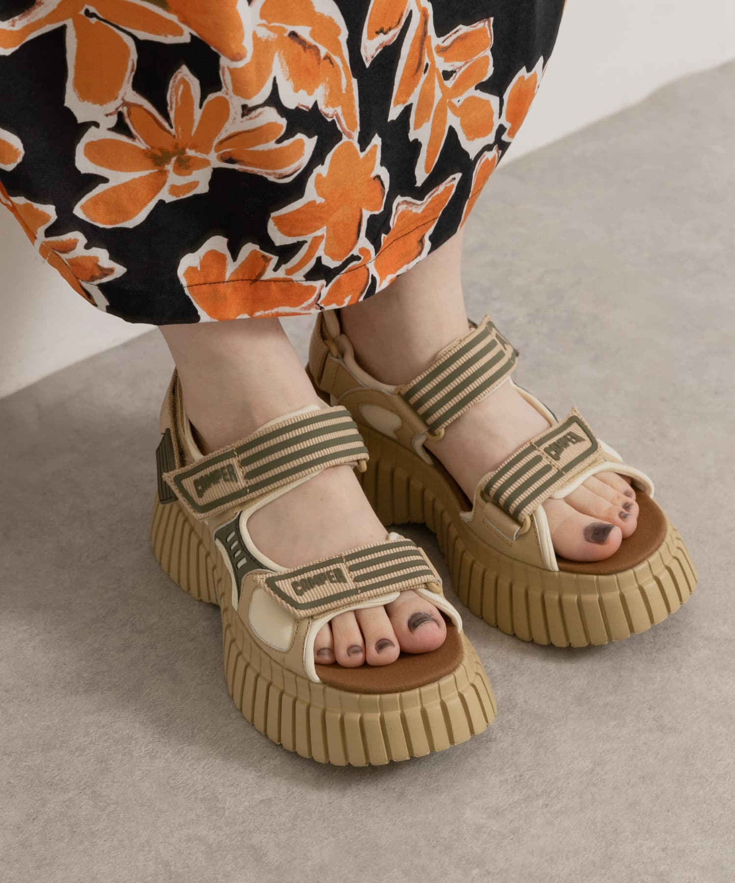 （るーるー）CAMPER サンダル 37 CAMPER BCN Sandal(37 002BEG): シューズ｜URBAN RESEARCH公式