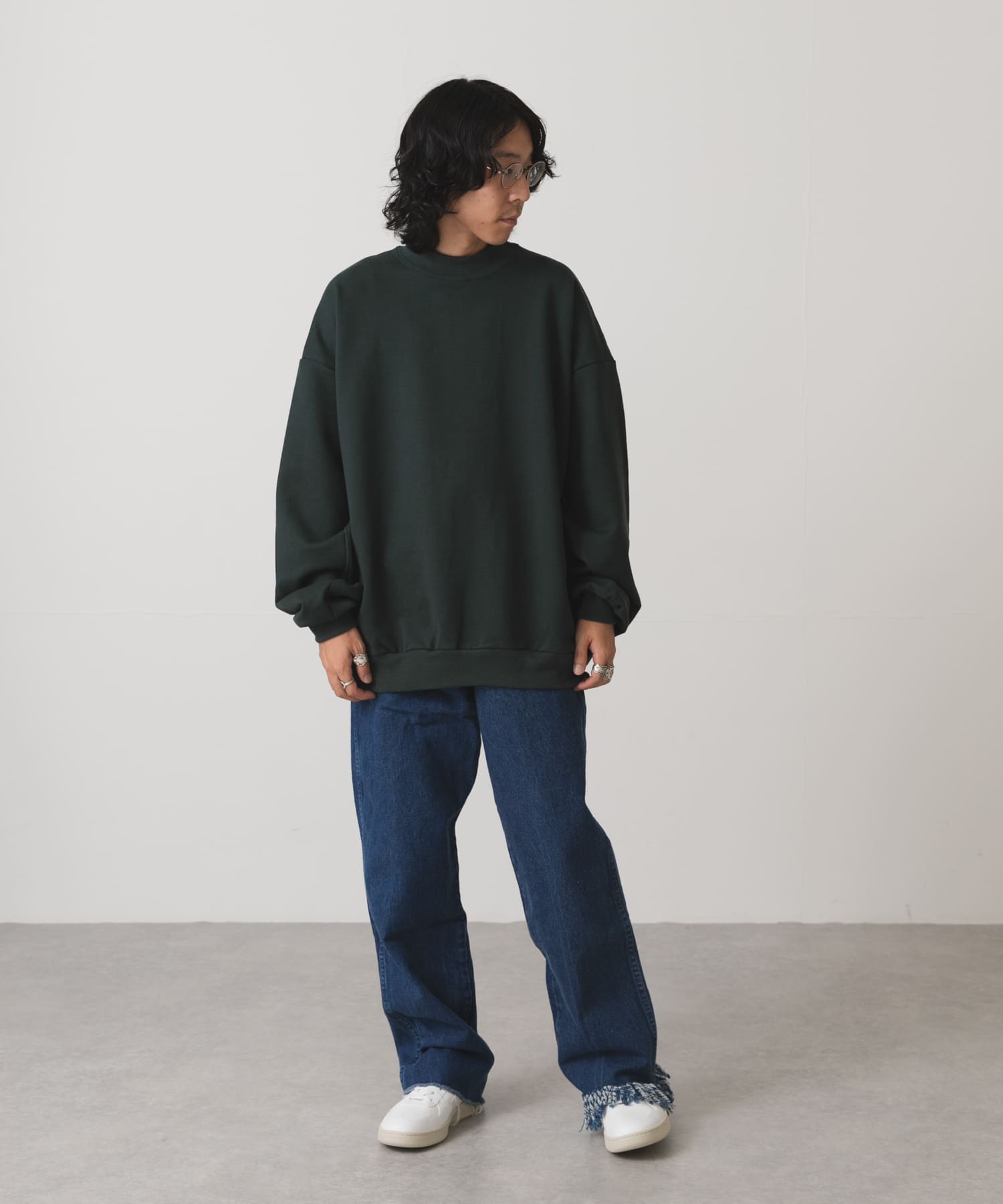 GREEN