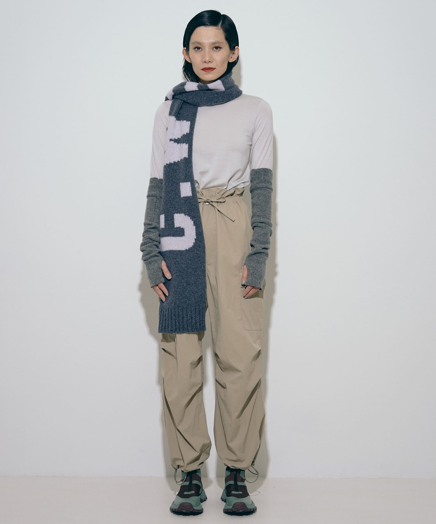 『別注』MIDIUMISOLID×TGM　RE-Nylon parachute pants