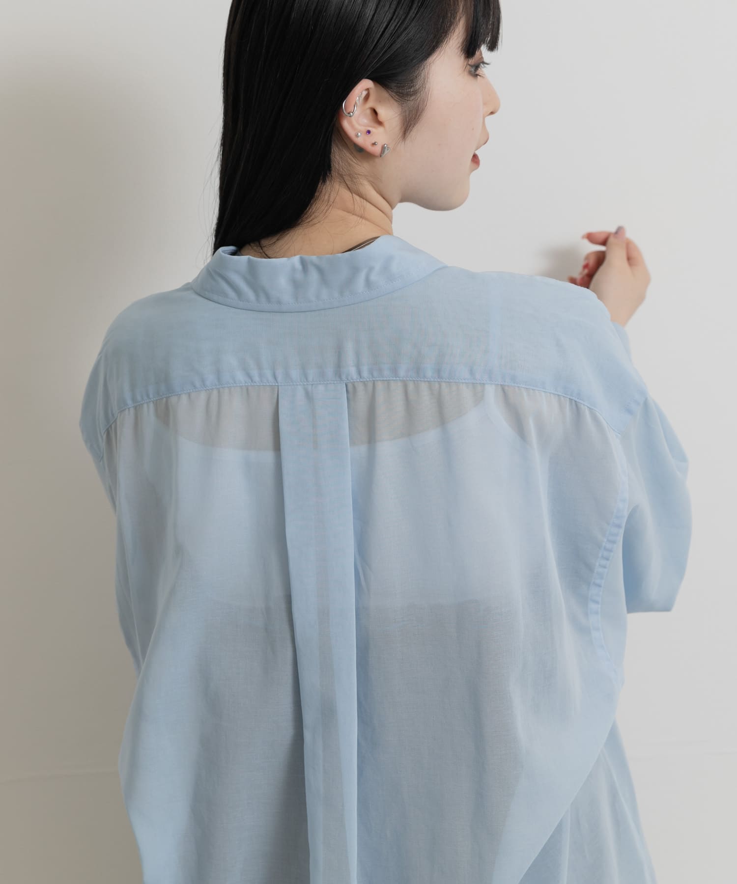 身長：156cm サイズ：one