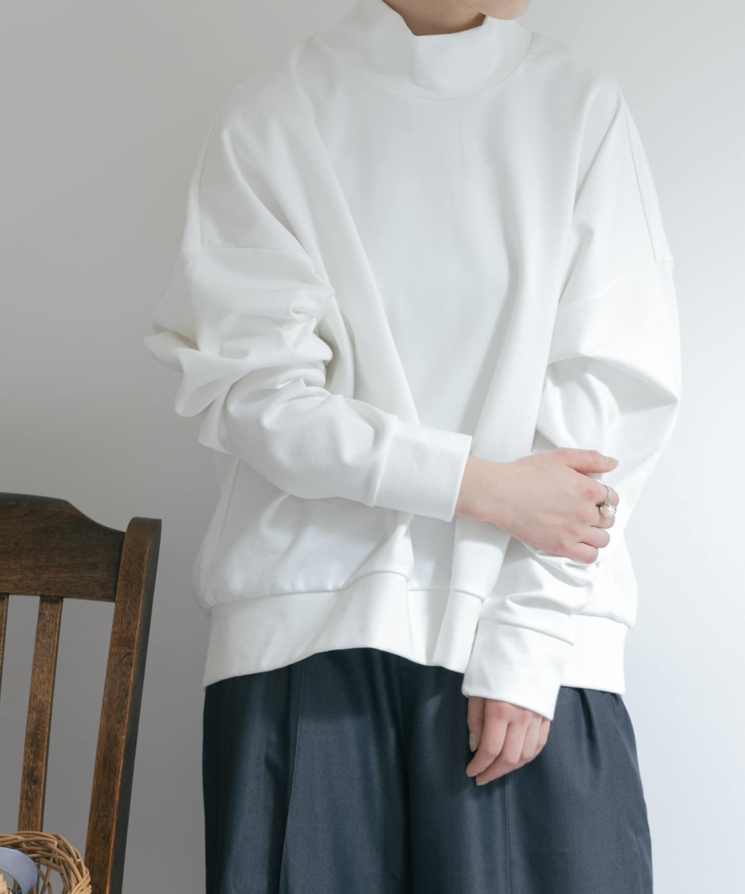 Off White