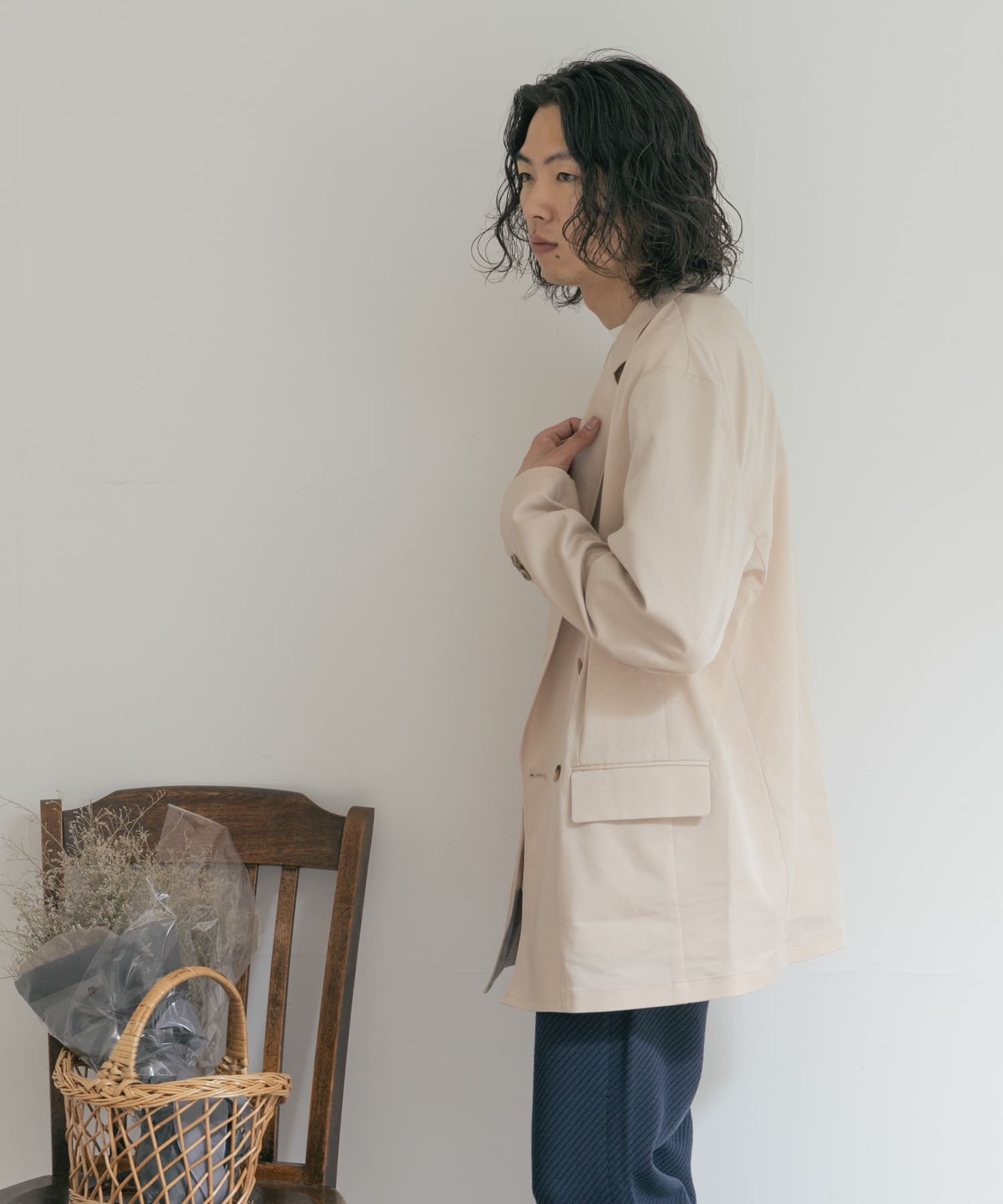 l.Beige