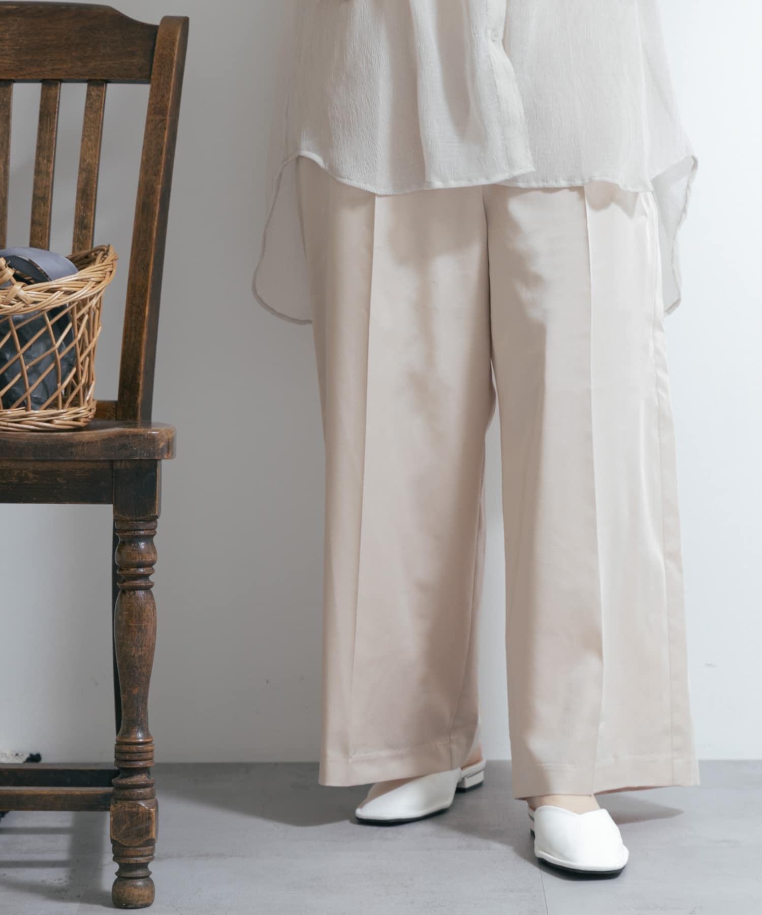 l.Beige