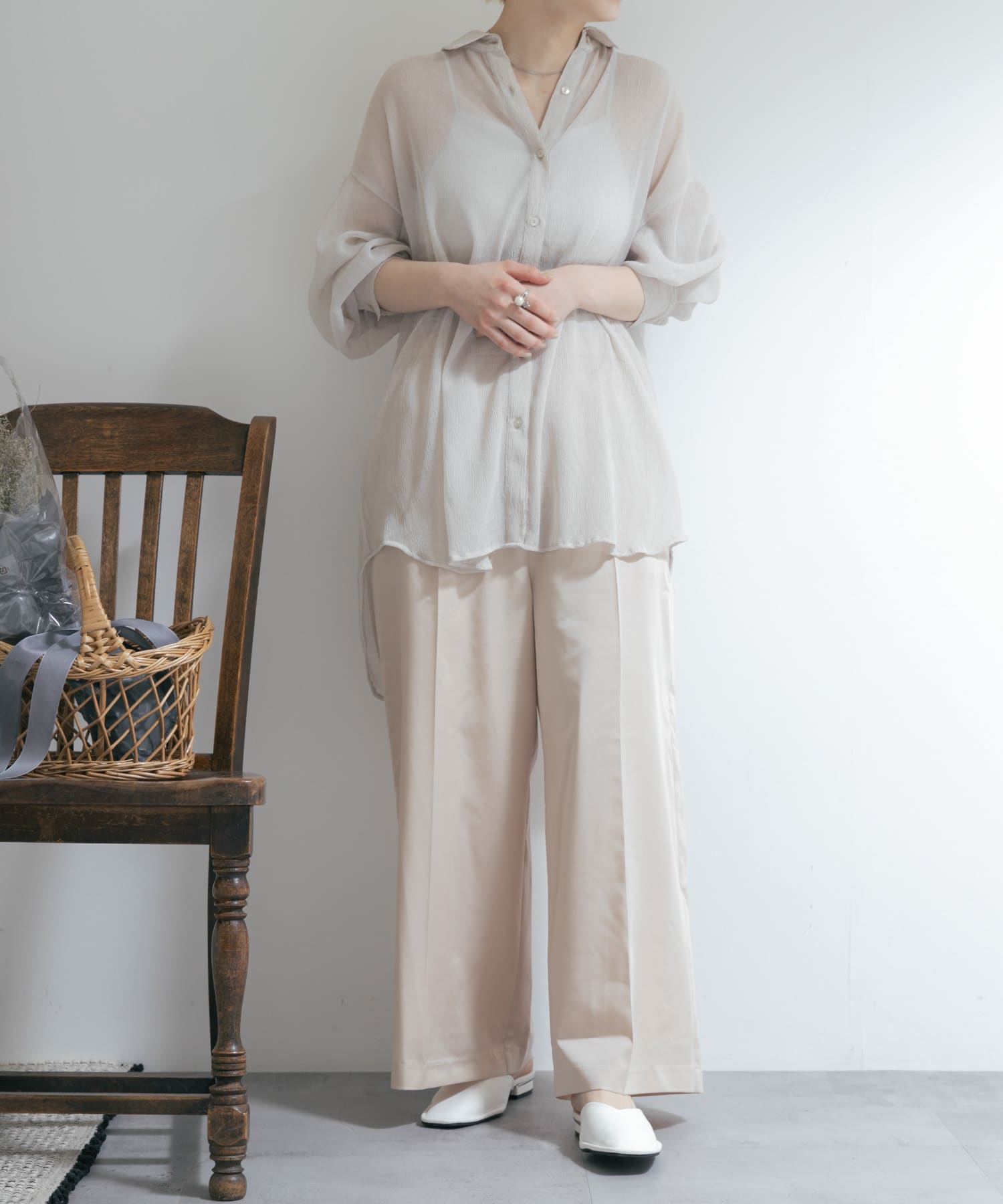 l.Beige