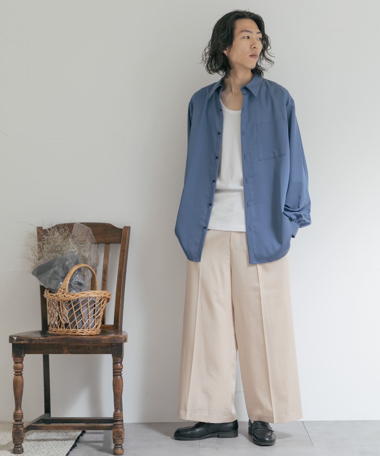 l.Beige