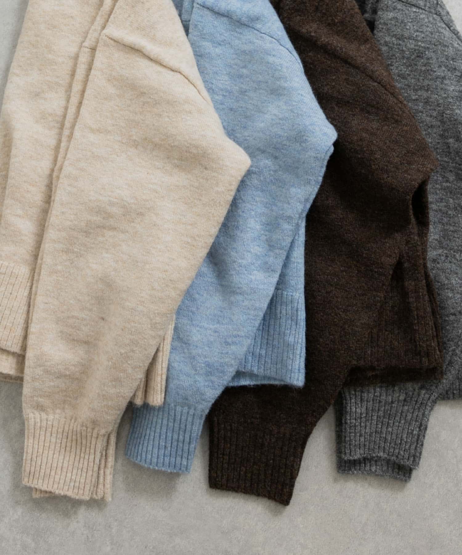 『別注』MIDIUMISOLID×TGM　high necked pullover beige FREE