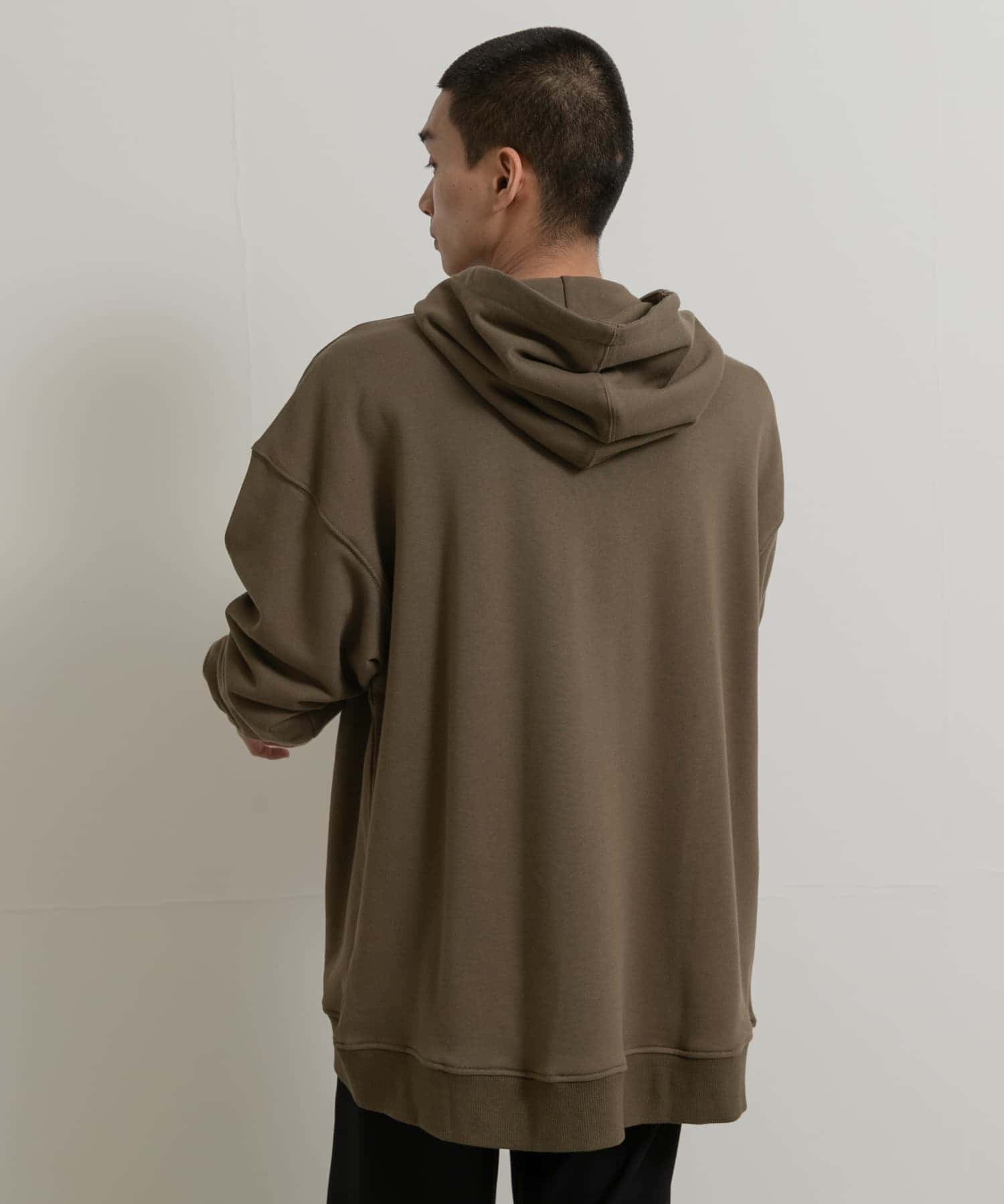 別注』MIDIUMISOLID×TGM hooded pullover(FREE khaki): トップス