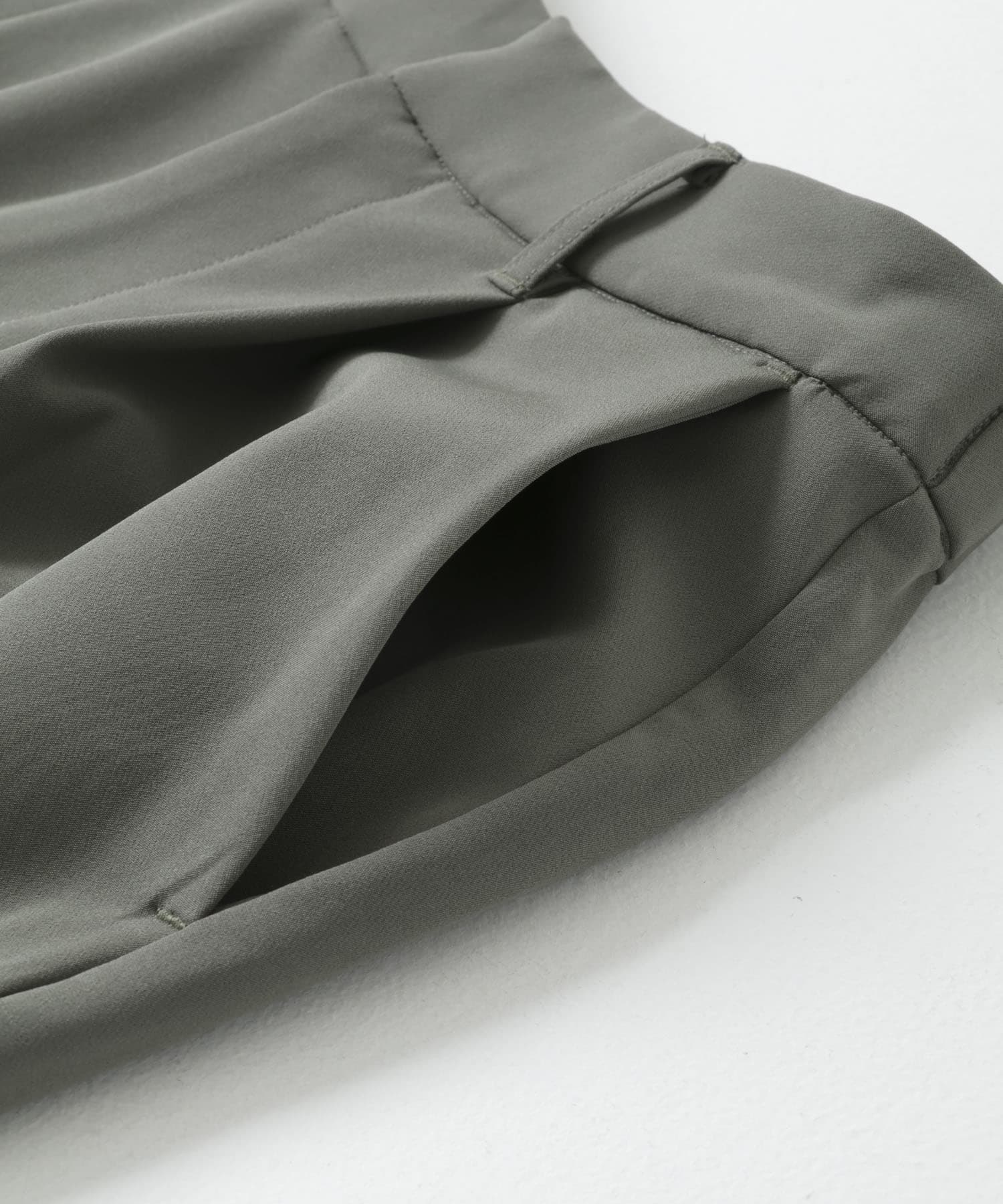 『別注』MIDIUMISOLID×TGM　Re polyester tapered pants KHAKI M