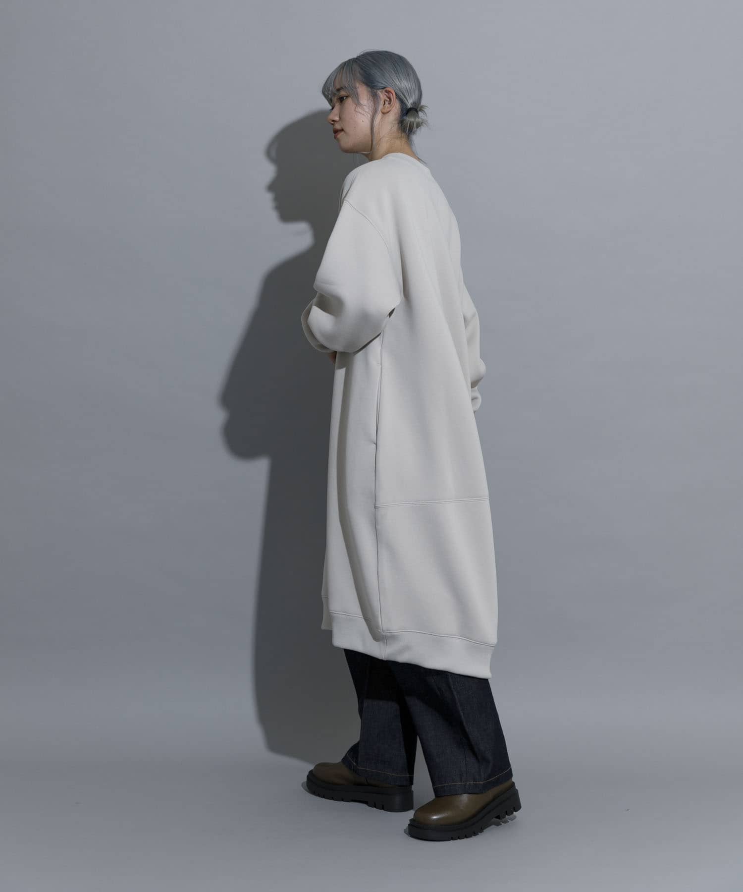 L.Beige